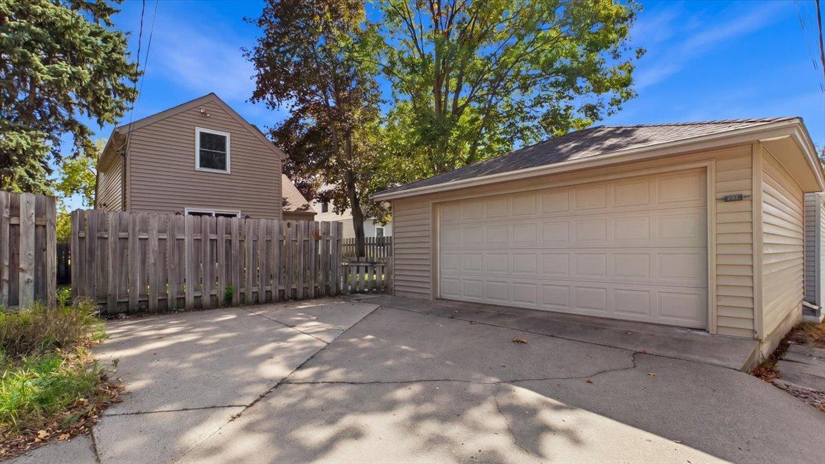 View of Residential at 3318 Ulysses Street, Minneapolis MN 55418, Minneapolis (15 of 53) - Mike Wilen | Minnesota Team Real Estate