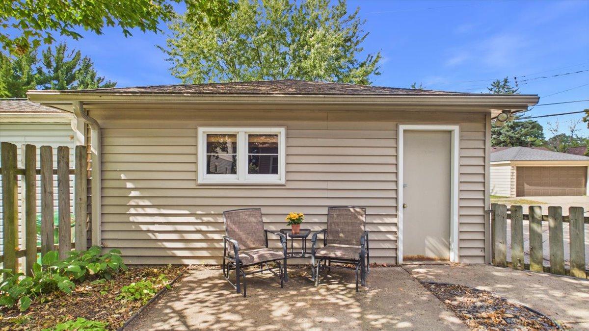 View of Residential at 3318 Ulysses Street, Minneapolis MN 55418, Minneapolis (12 of 53) - Mike Wilen | Minnesota Team Real Estate