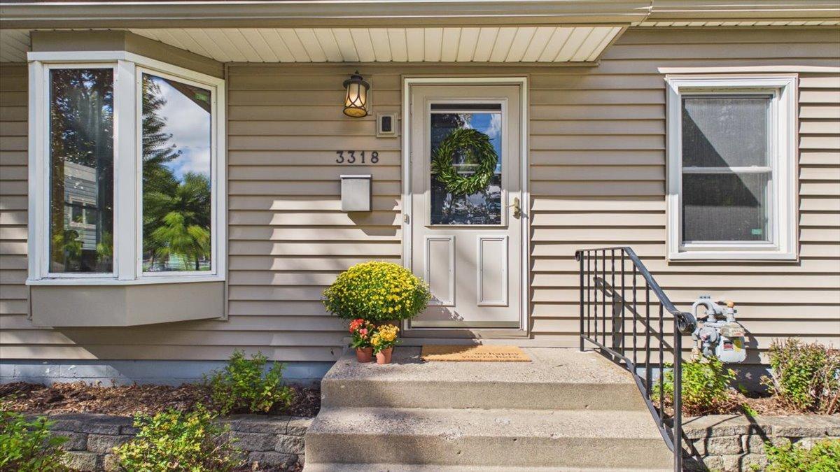 View of Residential at 3318 Ulysses Street, Minneapolis MN 55418, Minneapolis (14 of 53) - Mike Wilen | Minnesota Team Real Estate