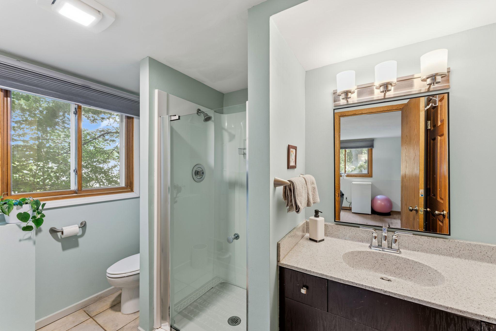 View of Residential at 900 Lacota Lane, Burnsville MN 55337, Burnsville (22 of 30) - Mike Wilen | Minnesota Team Real Estate