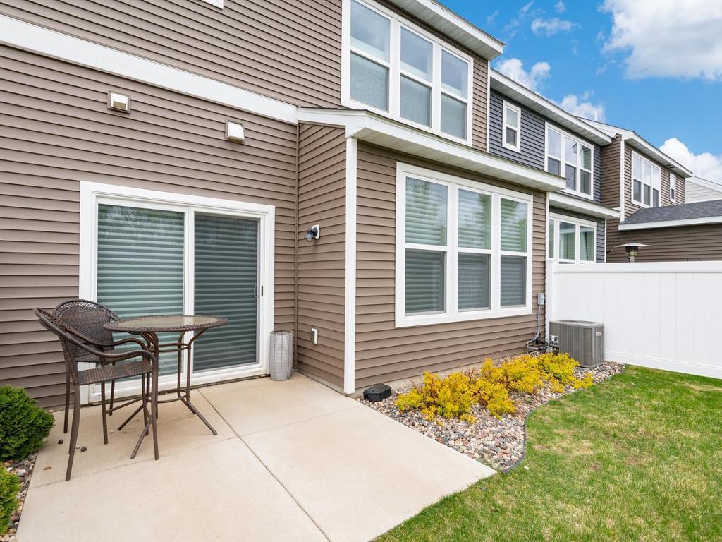View of Residential at 4876 Avery Court, Eagan MN 55123, Eagan (29 of 31) - Mike Wilen | Minnesota Team Real Estate