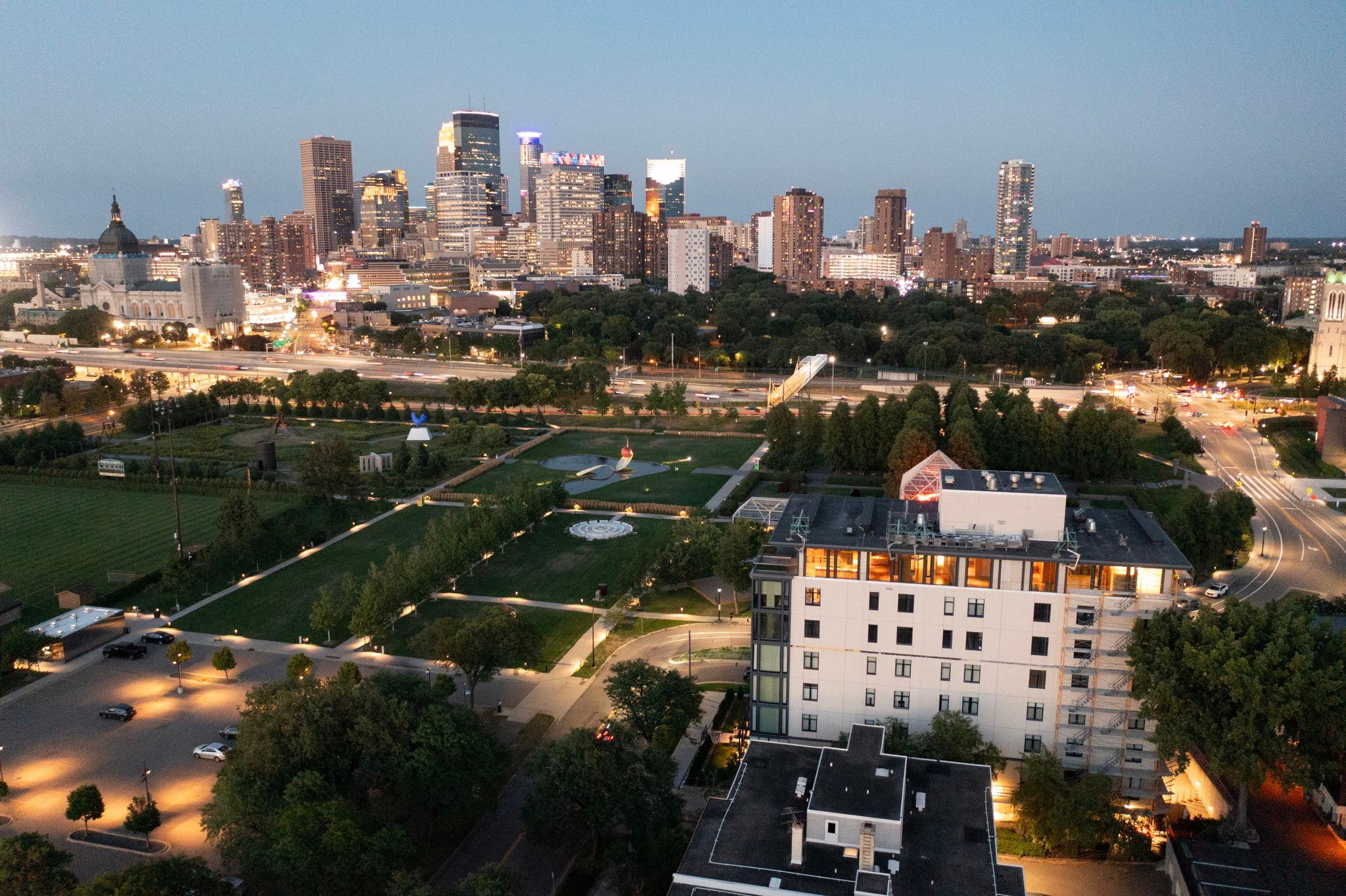 View of Residential at 301 Kenwood Parkway #801, Minneapolis MN 55403, Minneapolis (44 of 45) - Mike Wilen | Minnesota Team Real Estate