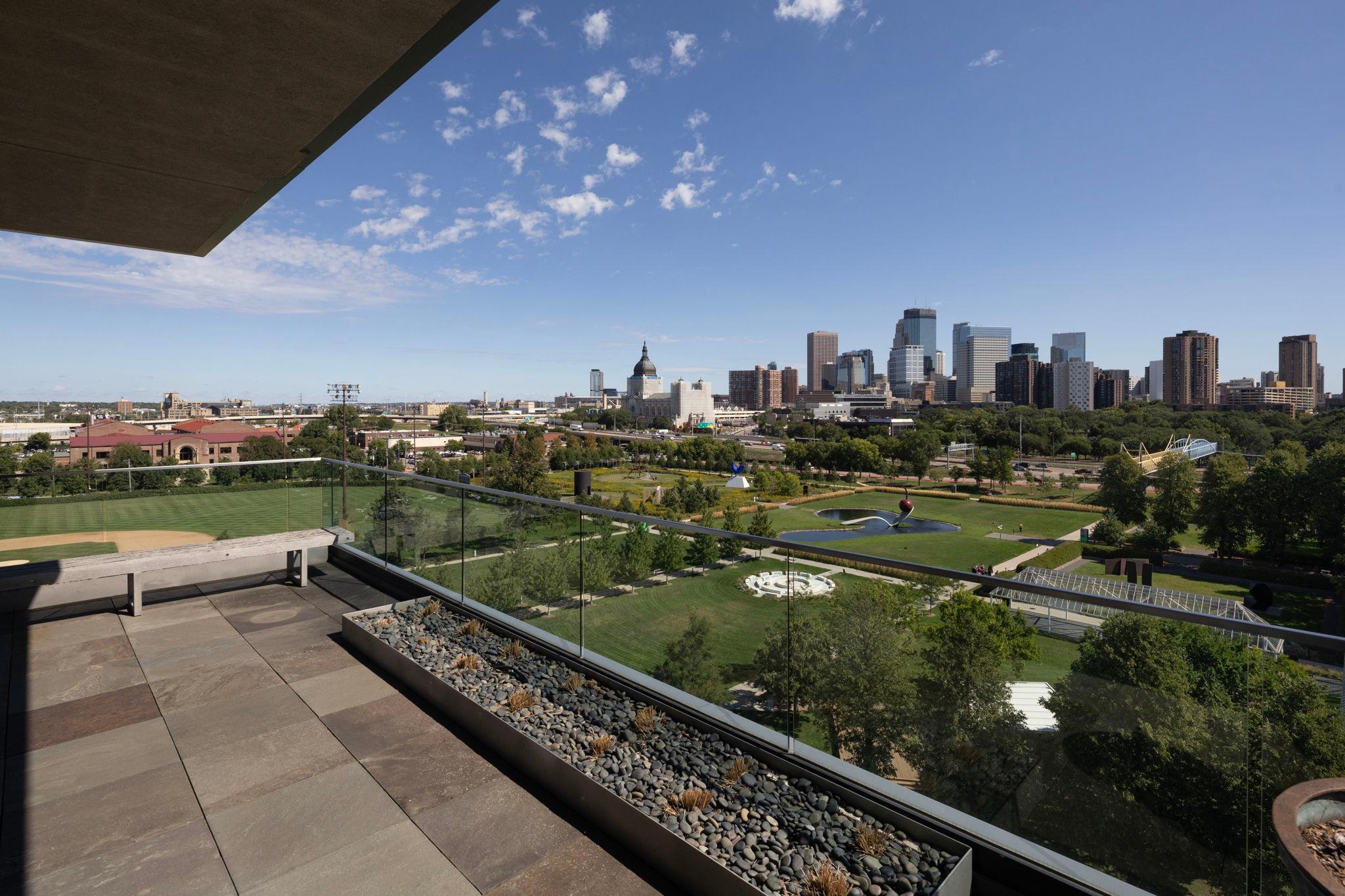 View of Residential at 301 Kenwood Parkway #801, Minneapolis MN 55403, Minneapolis (10 of 45) - Mike Wilen | Minnesota Team Real Estate