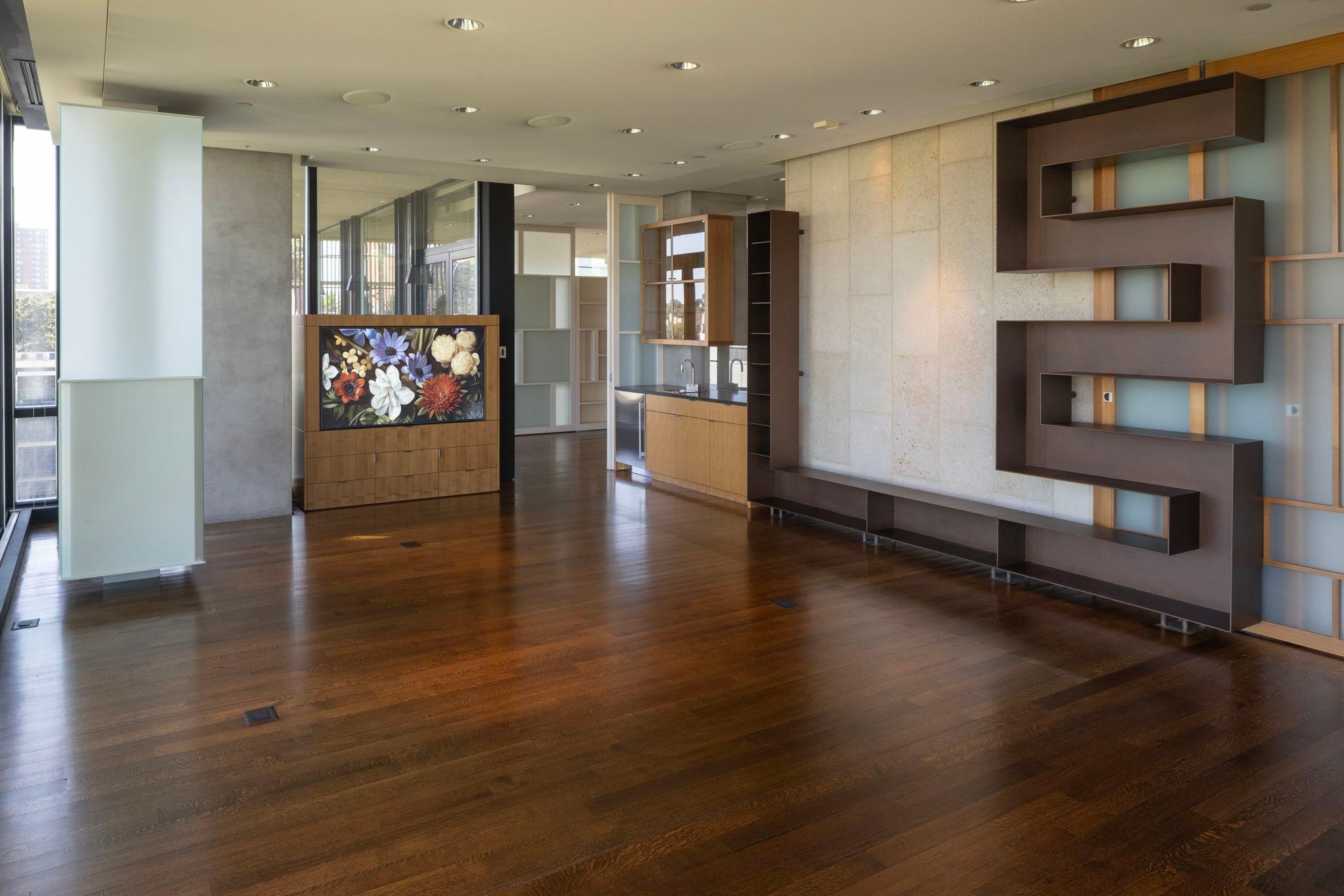 View of Residential at 301 Kenwood Parkway #801, Minneapolis MN 55403, Minneapolis (20 of 45) - Mike Wilen | Minnesota Team Real Estate