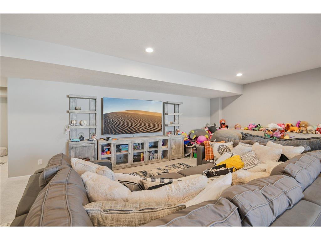 View of Residential at 18468 70th Avenue, Maple Grove MN 55311, Maple Grove (32 of 39) - Mike Wilen | Minnesota Team Real Estate