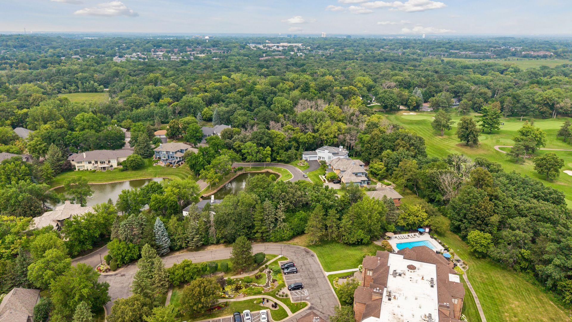 View of Residential at 3529 Green Ridge Road, Hopkins MN 55305, Hopkins (60 of 61) - Mike Wilen | Minnesota Team Real Estate
