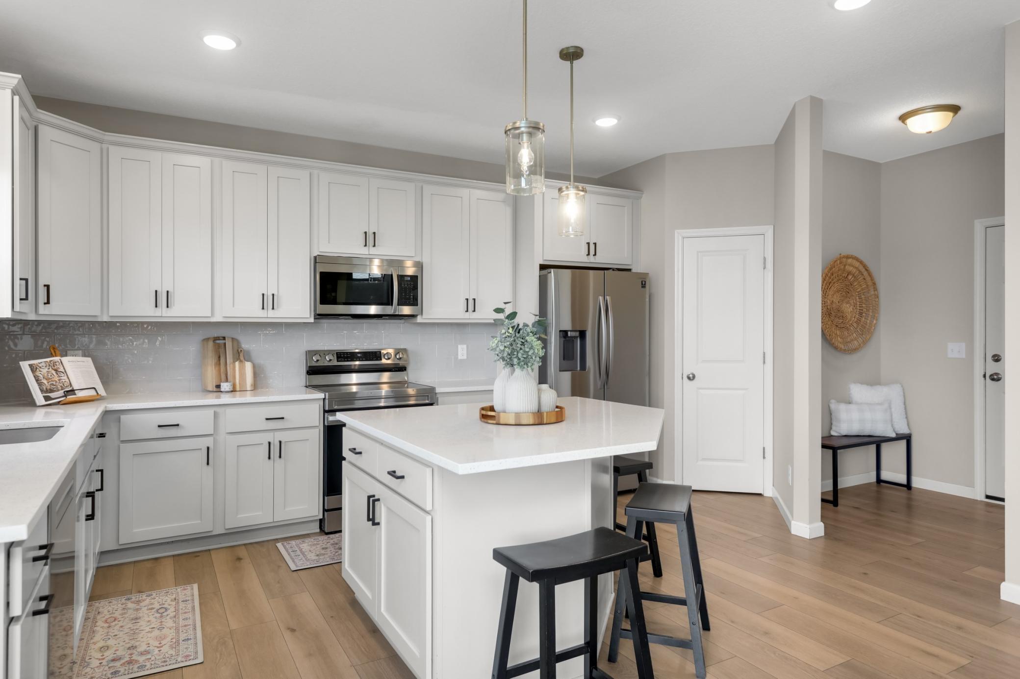 View of Residential at 17948 Evershed Way, Lakeville MN 55044, Lakeville (20 of 51) - Mike Wilen | Minnesota Team Real Estate