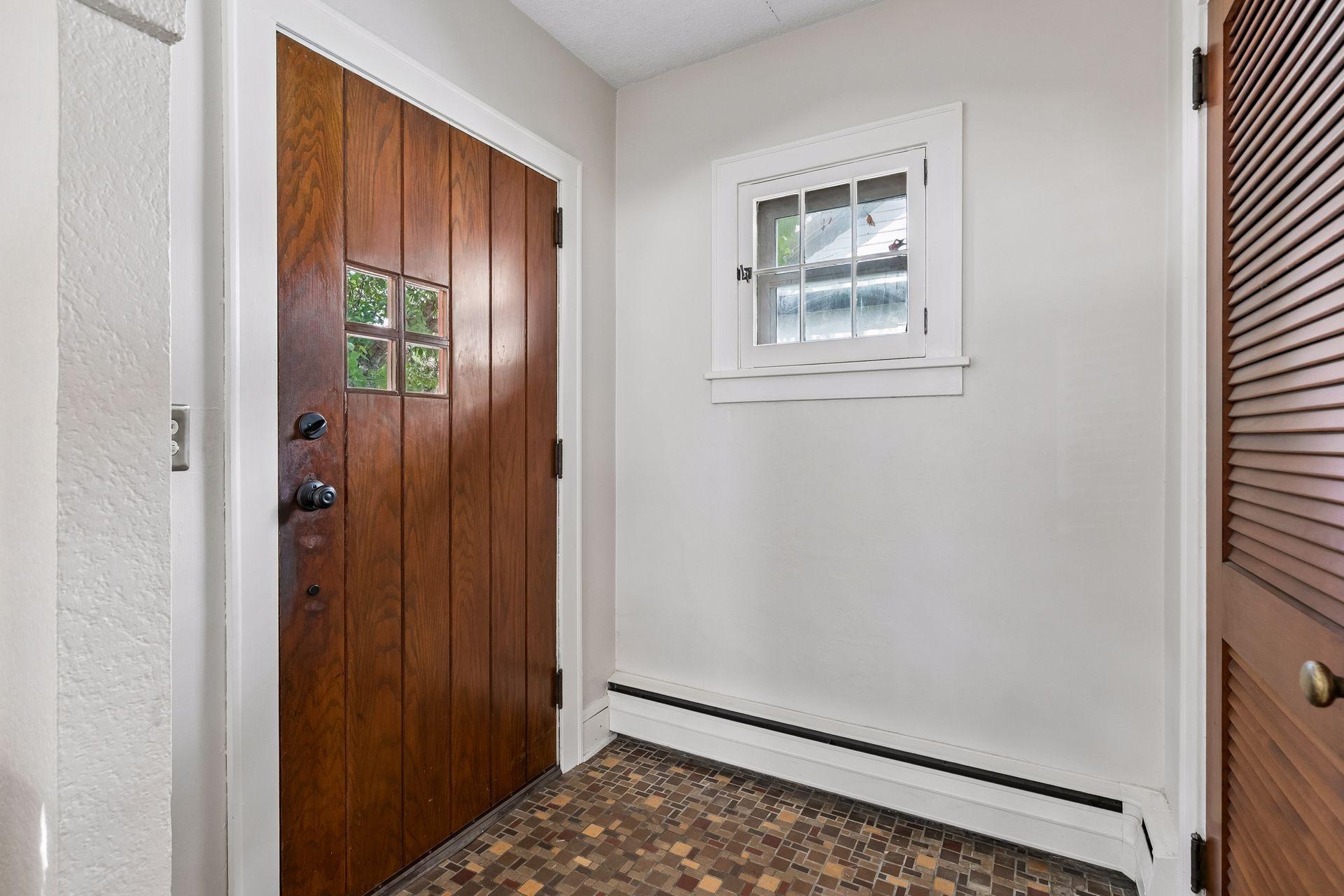 View of Residential at 3925 France Avenue, Minneapolis MN 55416, Minneapolis (5 of 40) - Mike Wilen | Minnesota Team Real Estate