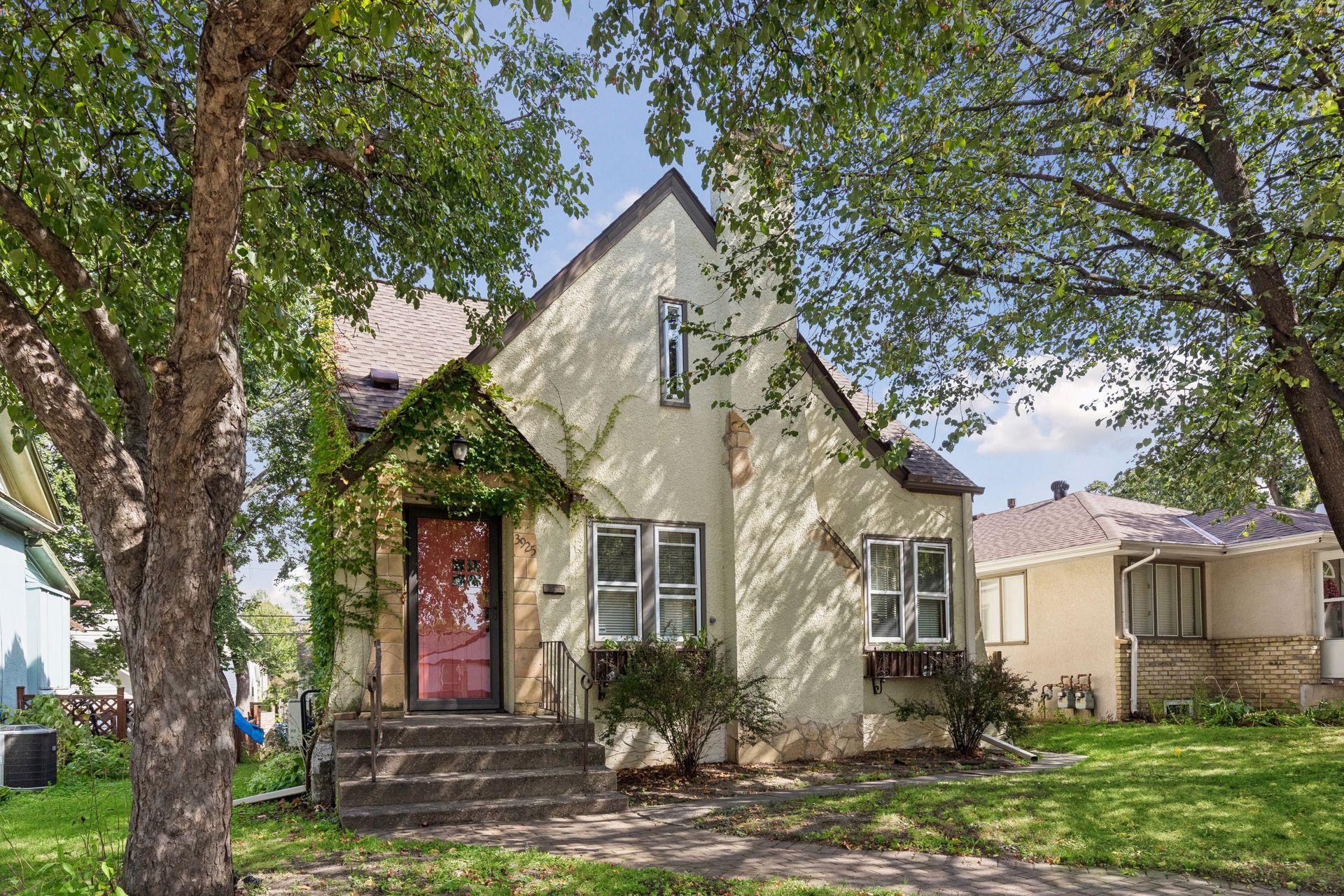 View of Residential at 3925 France Avenue, Minneapolis MN 55416, Minneapolis (2 of 40) - Mike Wilen | Minnesota Team Real Estate