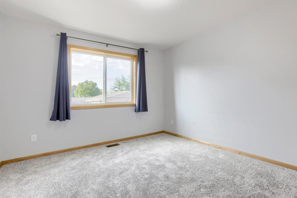 View of Residential at 6507 Bloomington Avenue, Richfield MN 55423, Richfield (25 of 42) - Mike Wilen | Minnesota Team Real Estate