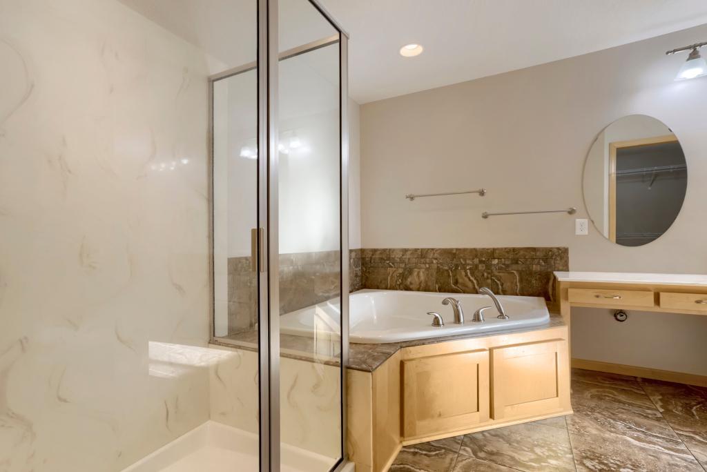 View of Residential at 6507 Bloomington Avenue, Richfield MN 55423, Richfield (22 of 42) - Mike Wilen | Minnesota Team Real Estate