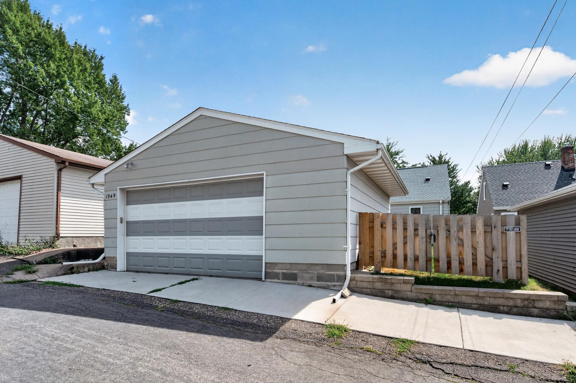 View of Residential at 1949 Nevada Avenue, Saint Paul MN 55119, Saint Paul (19 of 20) - Mike Wilen | Minnesota Team Real Estate