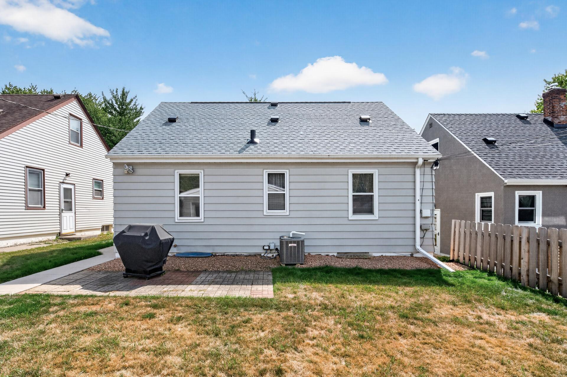 View of Residential at 1949 Nevada Avenue, Saint Paul MN 55119, Saint Paul (17 of 20) - Mike Wilen | Minnesota Team Real Estate