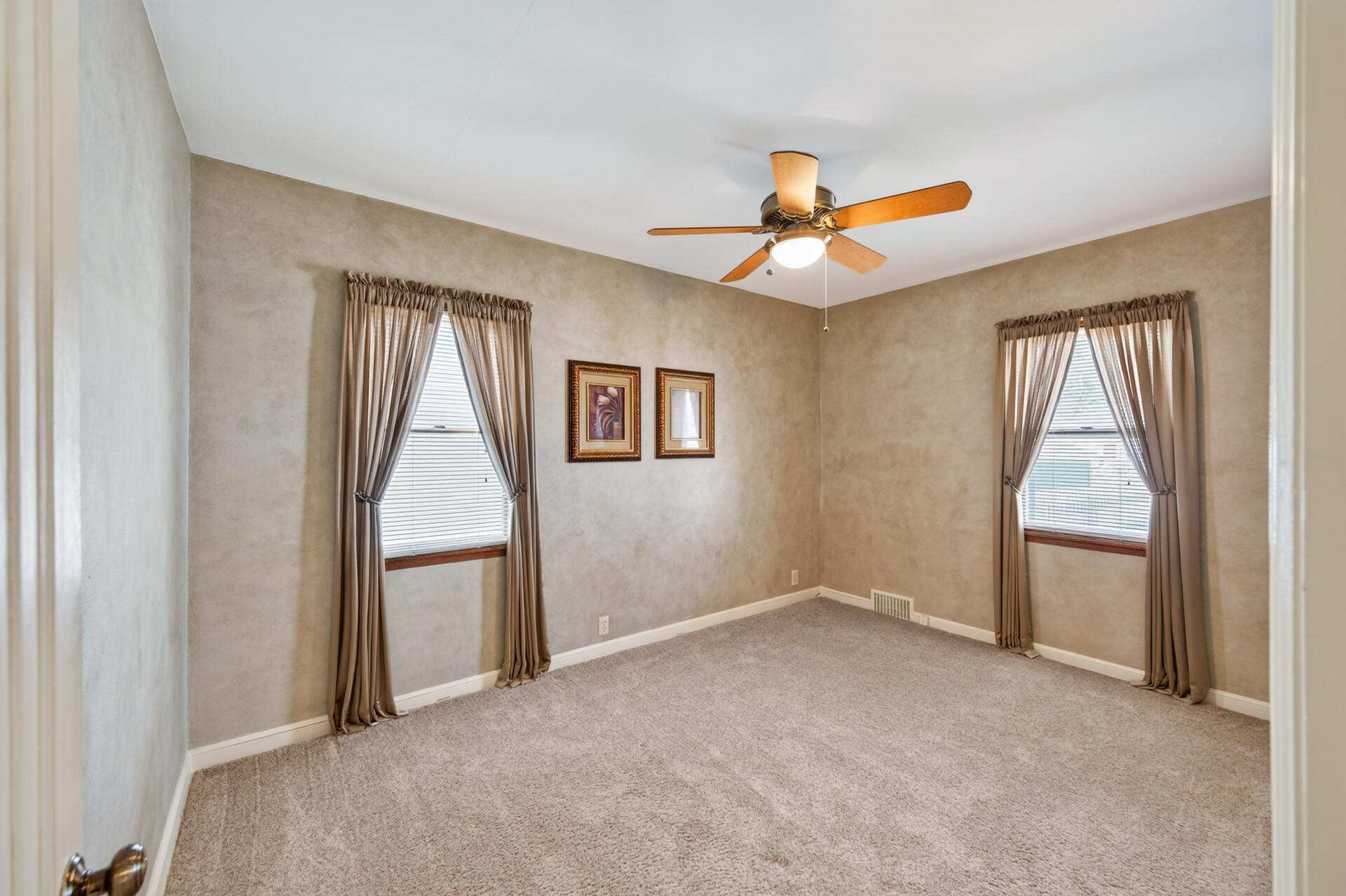 View of Residential at 1949 Nevada Avenue, Saint Paul MN 55119, Saint Paul (9 of 20) - Mike Wilen | Minnesota Team Real Estate