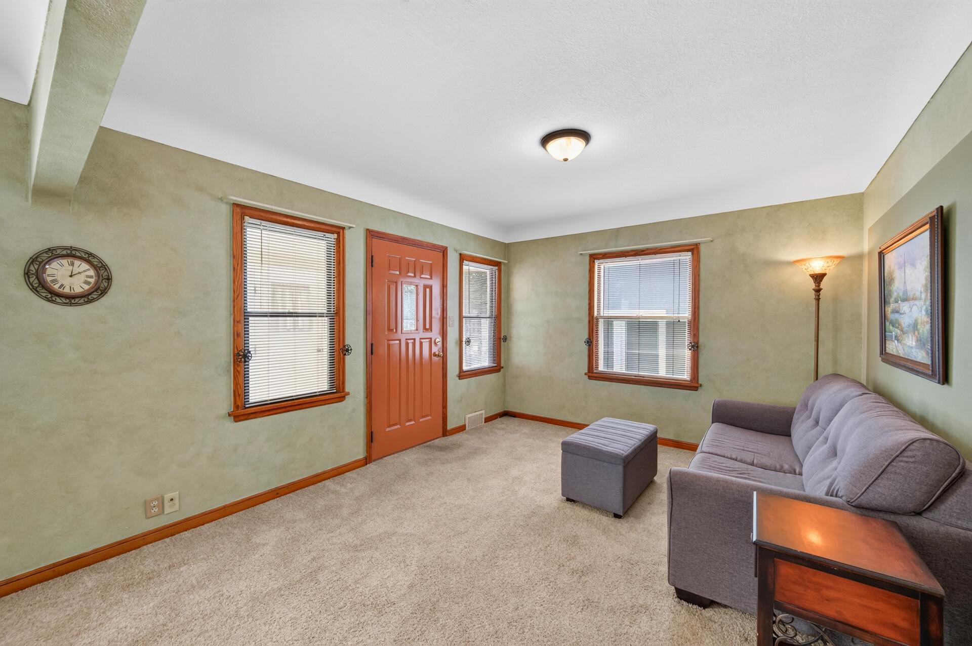 View of Residential at 1949 Nevada Avenue, Saint Paul MN 55119, Saint Paul (4 of 20) - Mike Wilen | Minnesota Team Real Estate