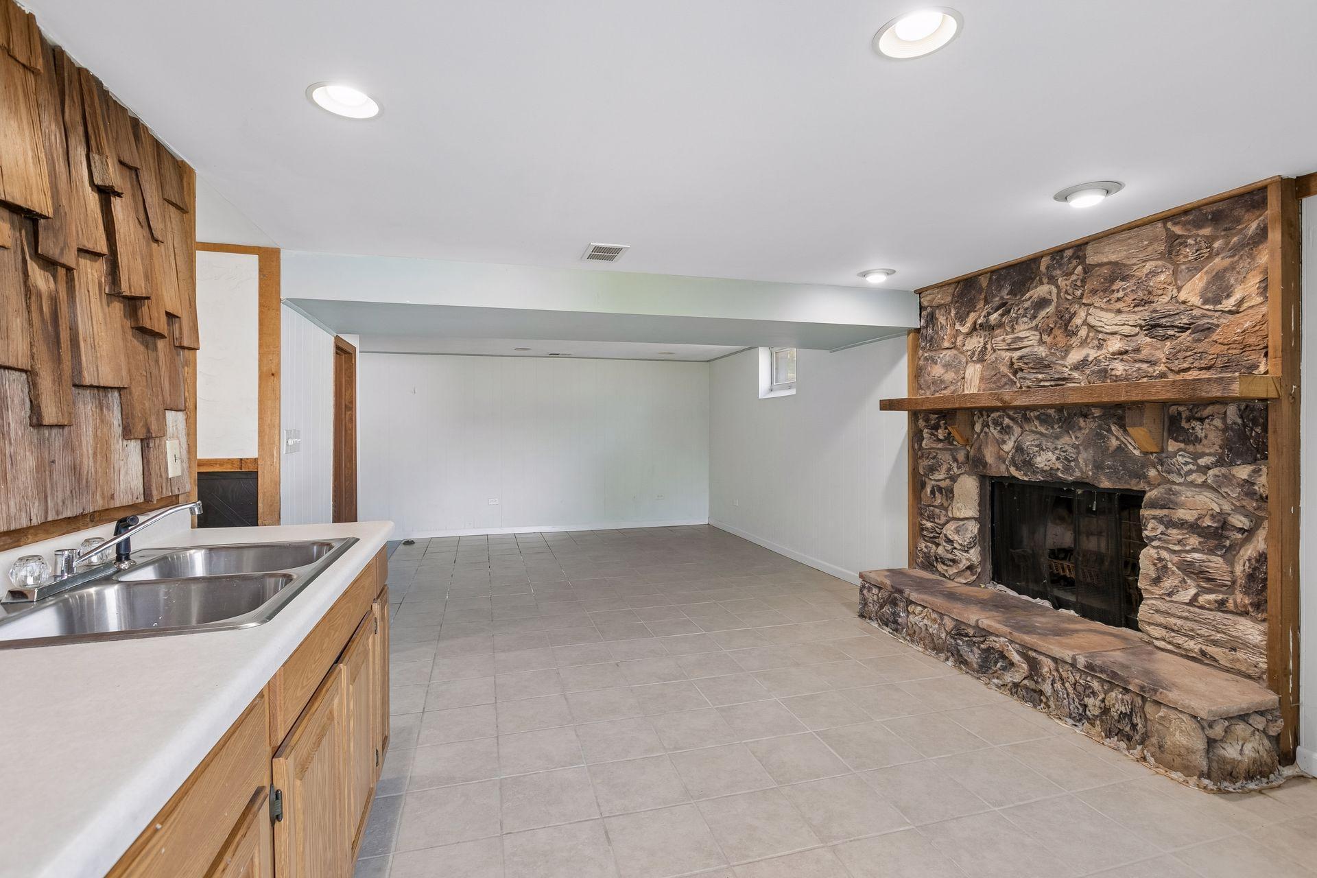 View of Residential at 1528 Aquila Avenue, Golden Valley MN 55427, Golden Valley (26 of 36) - Mike Wilen | Minnesota Team Real Estate