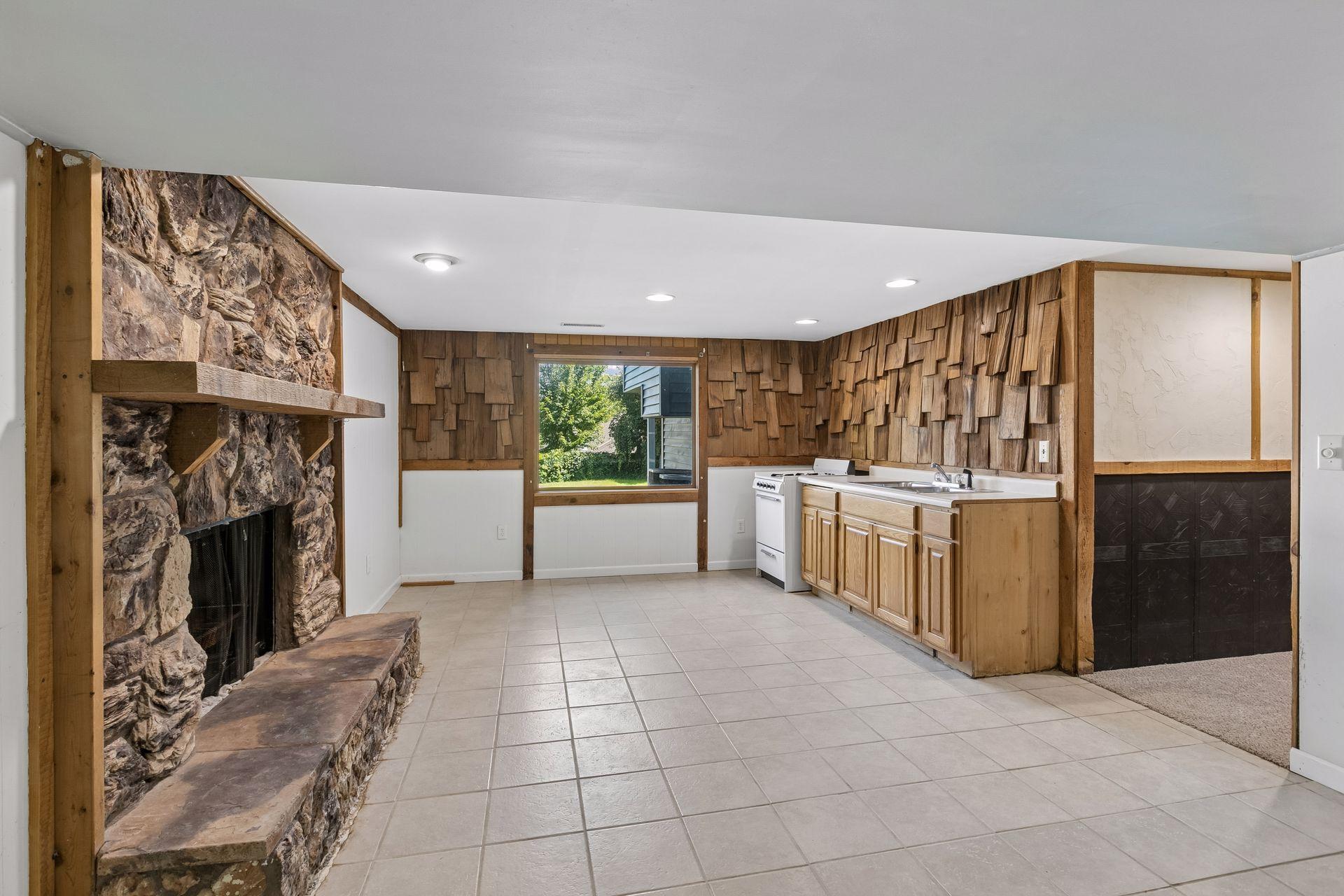 View of Residential at 1528 Aquila Avenue, Golden Valley MN 55427, Golden Valley (25 of 36) - Mike Wilen | Minnesota Team Real Estate