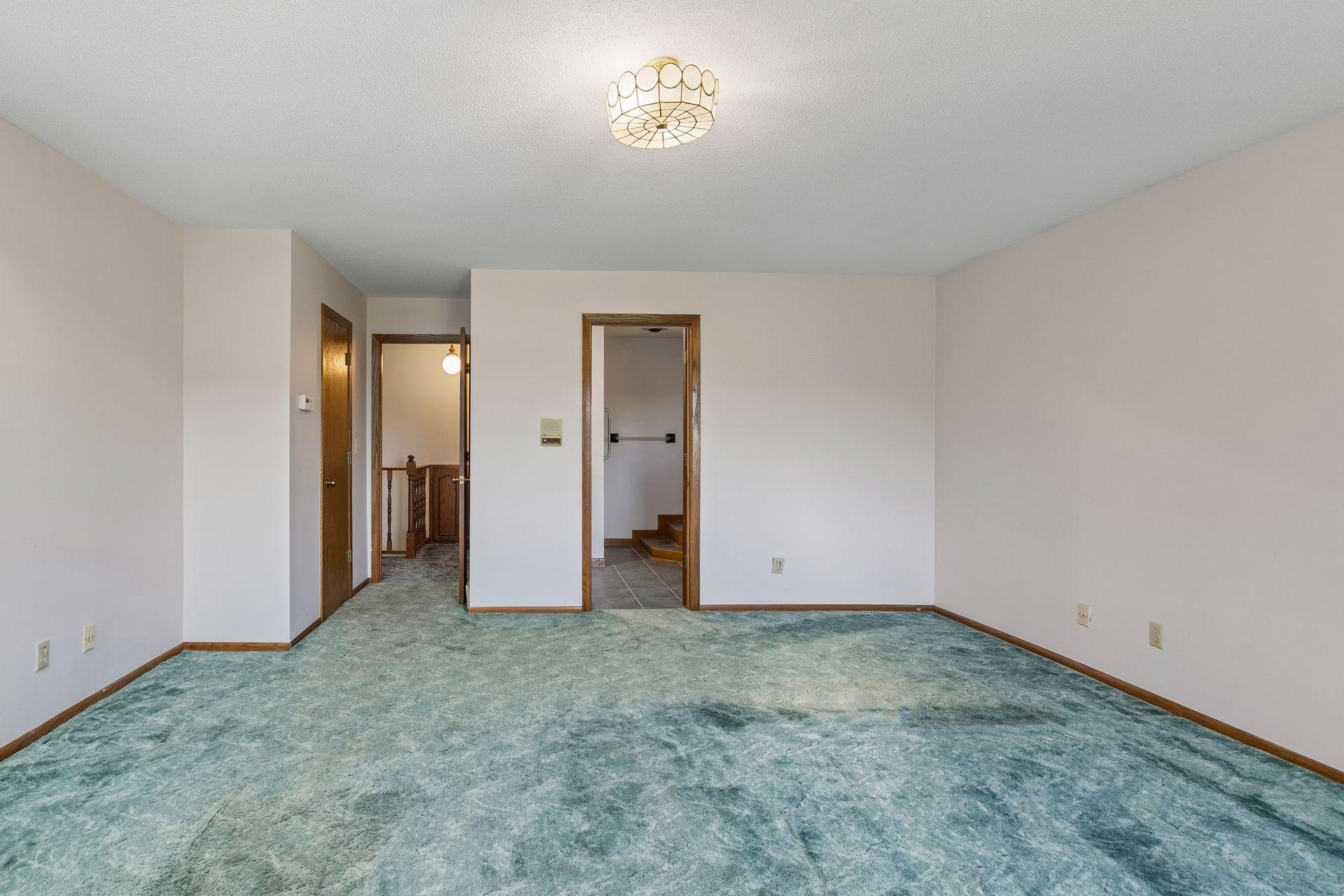 View of Residential at 1528 Aquila Avenue, Golden Valley MN 55427, Golden Valley (20 of 36) - Mike Wilen | Minnesota Team Real Estate