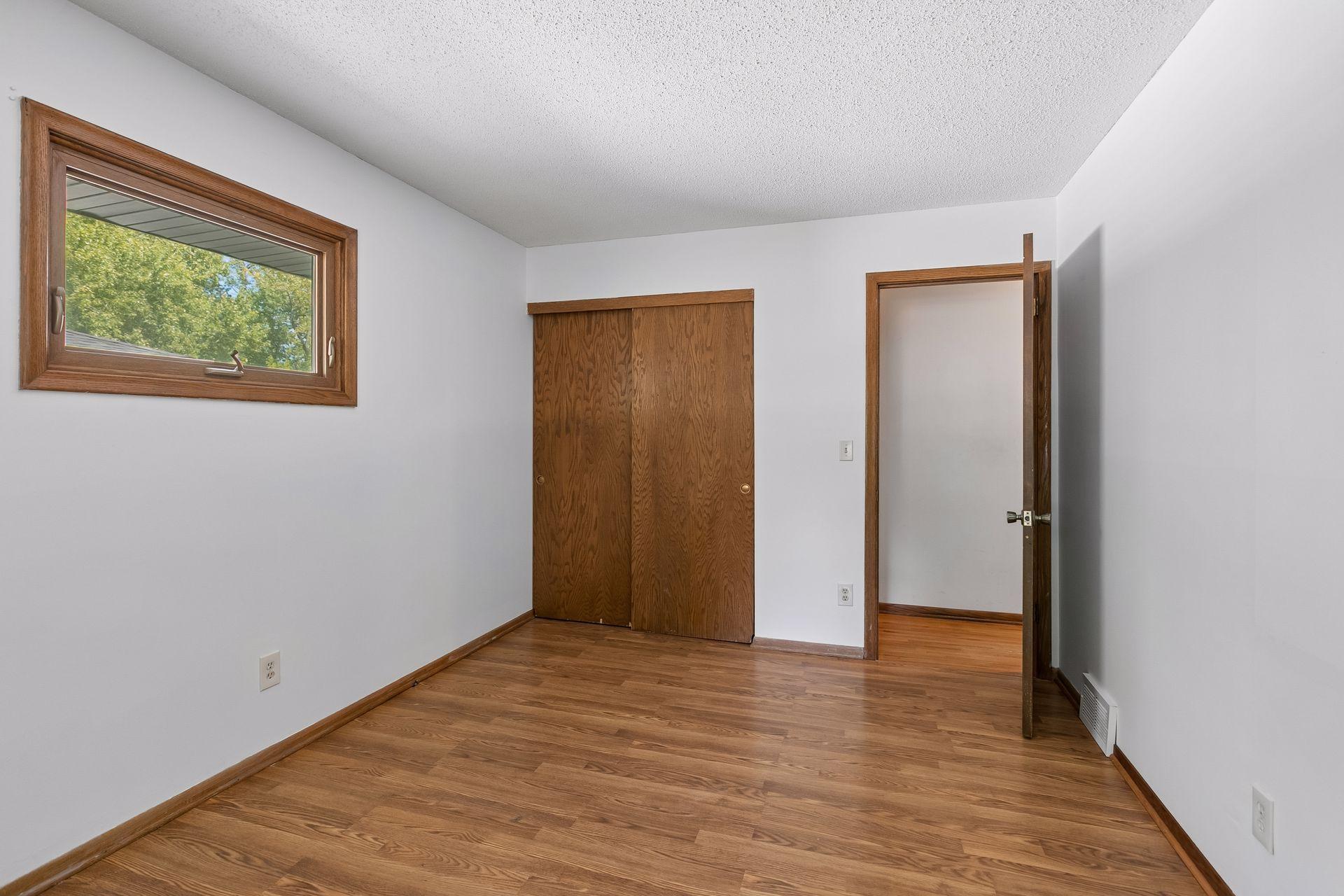 View of Residential at 1528 Aquila Avenue, Golden Valley MN 55427, Golden Valley (17 of 36) - Mike Wilen | Minnesota Team Real Estate