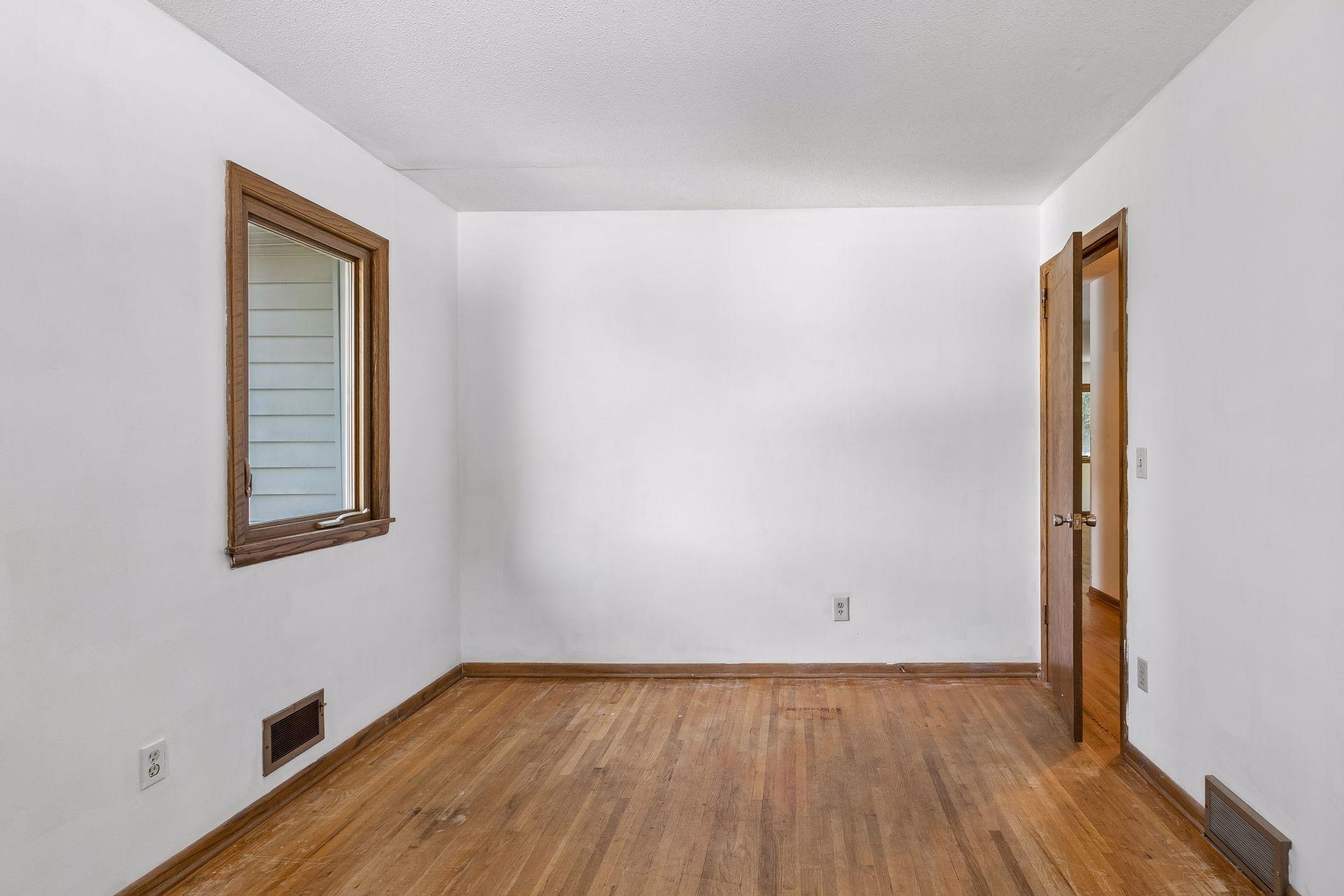 View of Residential at 1528 Aquila Avenue, Golden Valley MN 55427, Golden Valley (15 of 36) - Mike Wilen | Minnesota Team Real Estate