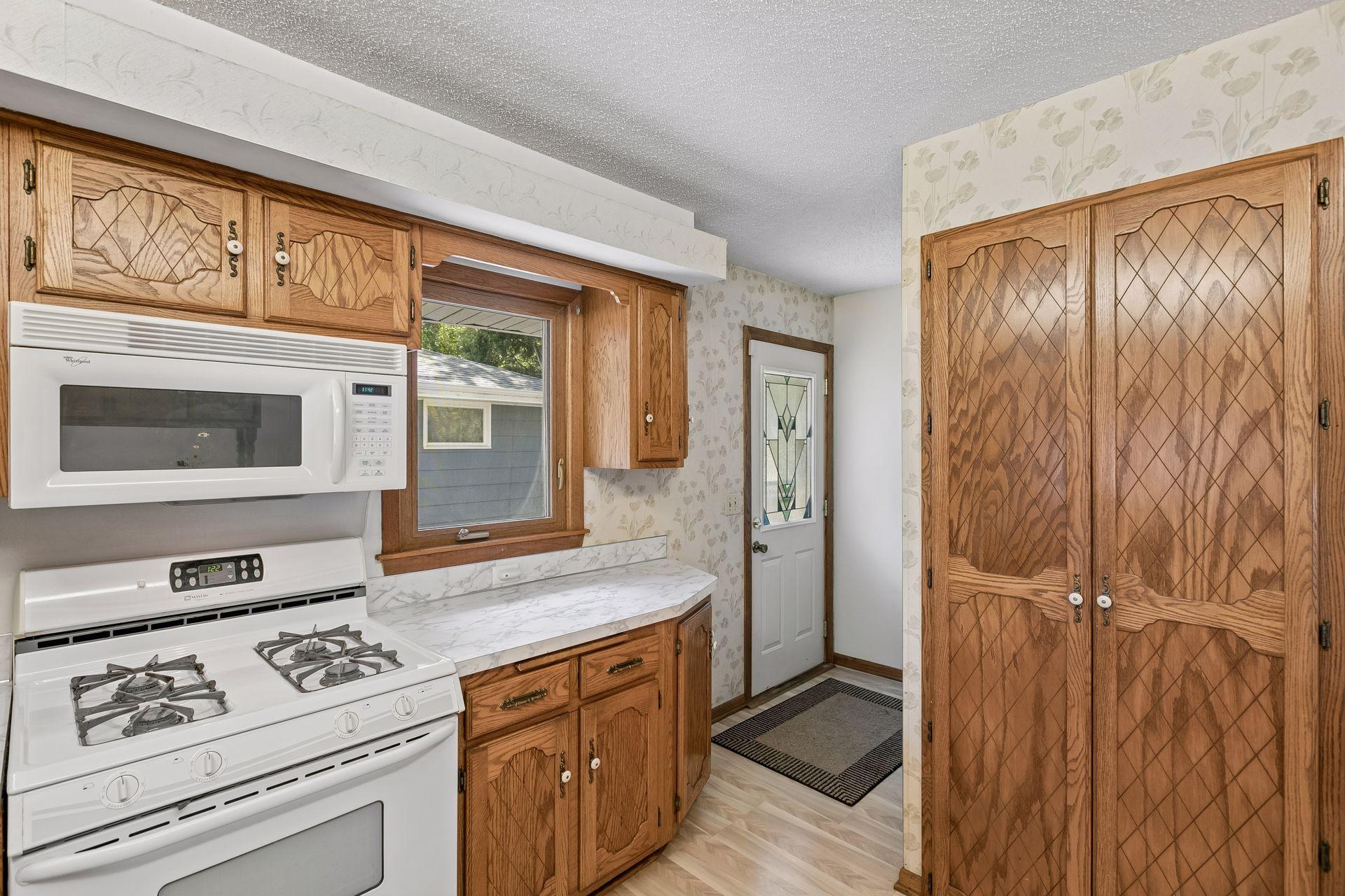 View of Residential at 1528 Aquila Avenue, Golden Valley MN 55427, Golden Valley (9 of 36) - Mike Wilen | Minnesota Team Real Estate
