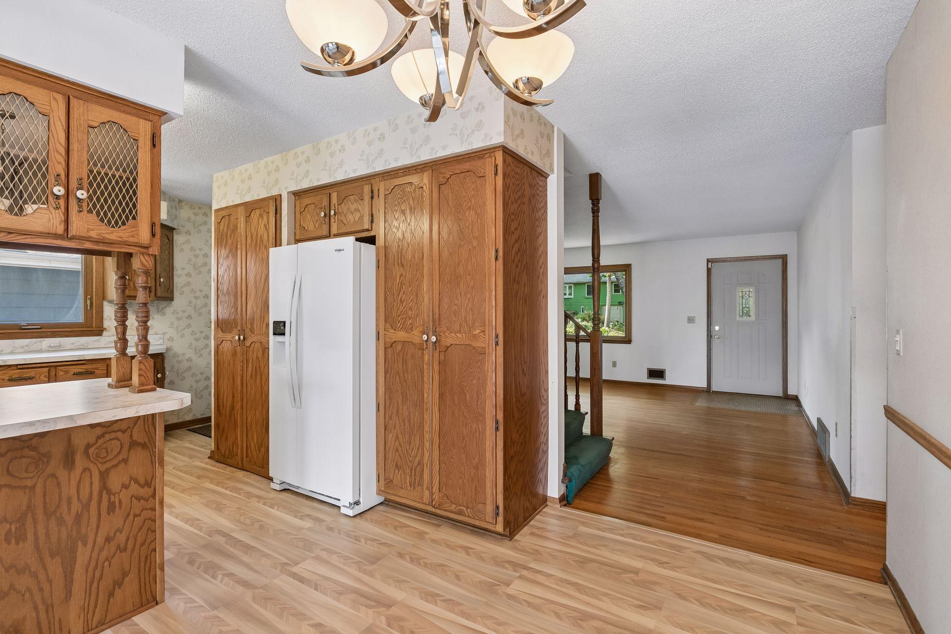 View of Residential at 1528 Aquila Avenue, Golden Valley MN 55427, Golden Valley (7 of 36) - Mike Wilen | Minnesota Team Real Estate
