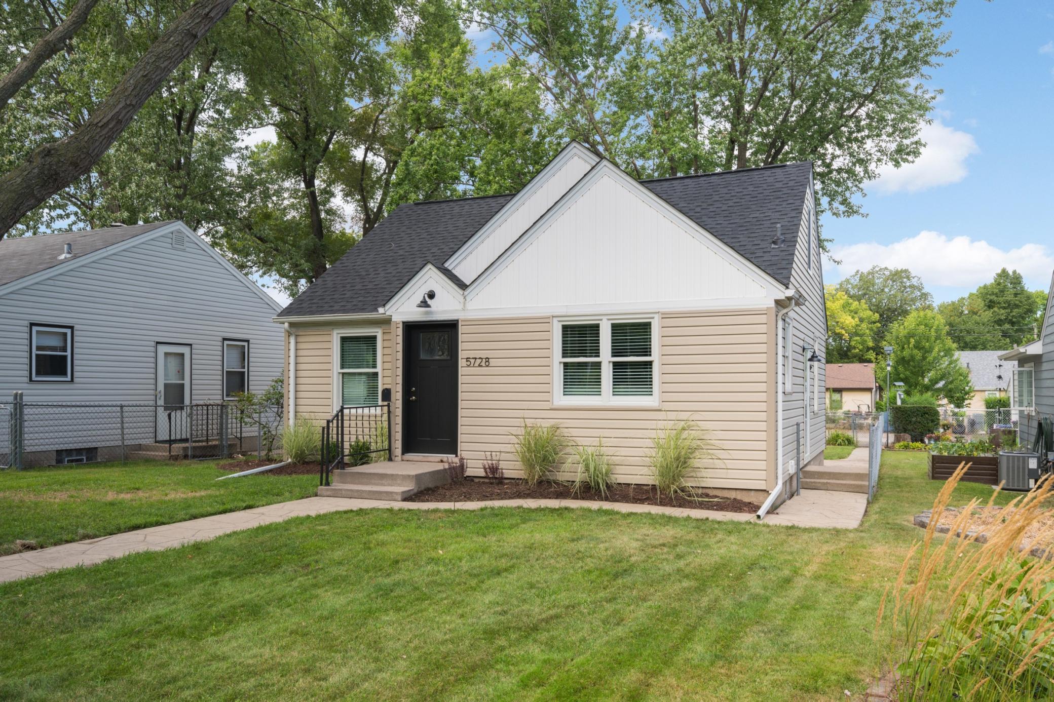 View of Residential at 5728 41st Avenue, Minneapolis MN 55417, Minneapolis (4 of 46) - Mike Wilen | Minnesota Team Real Estate