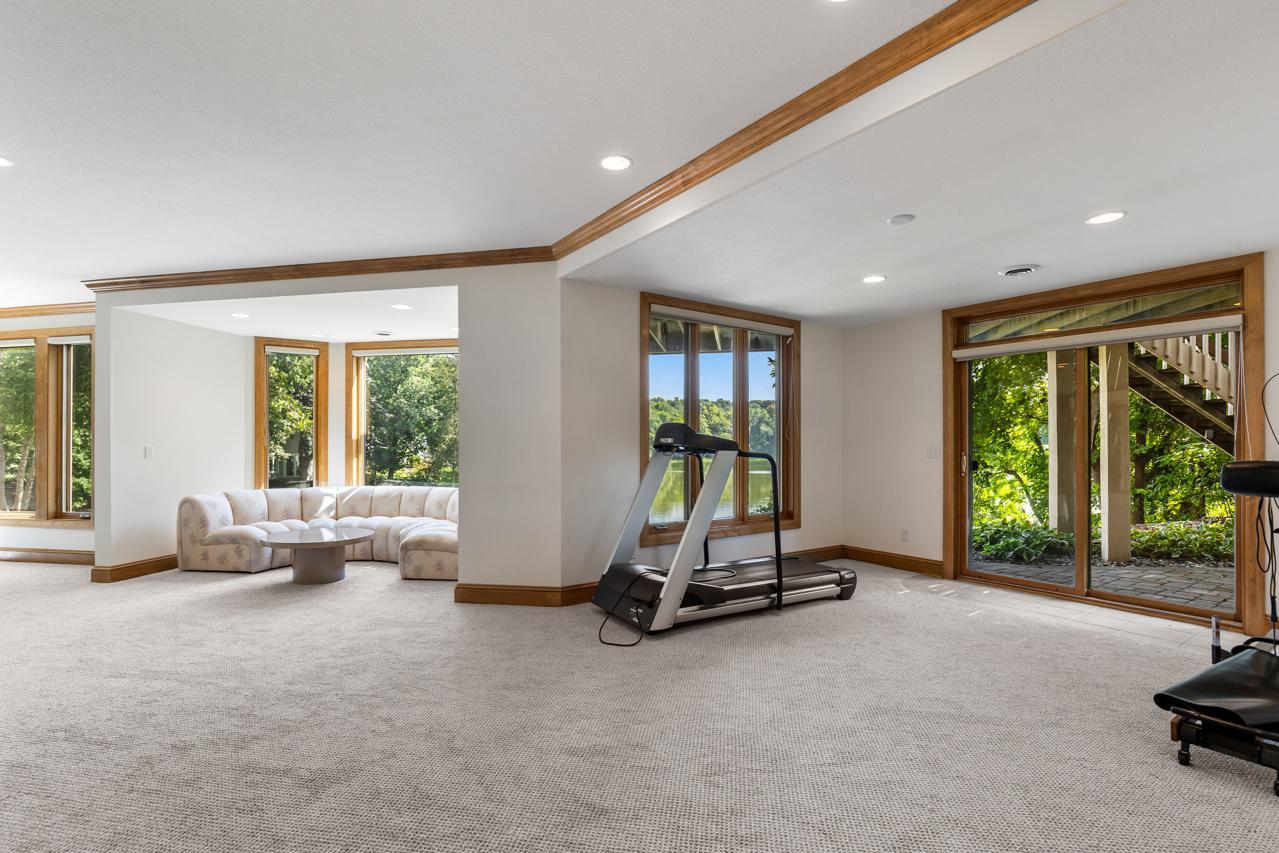View of Residential at 8665 Wynstone Pass, Eden Prairie MN 55347, Eden Prairie (47 of 62) - Mike Wilen | Minnesota Team Real Estate