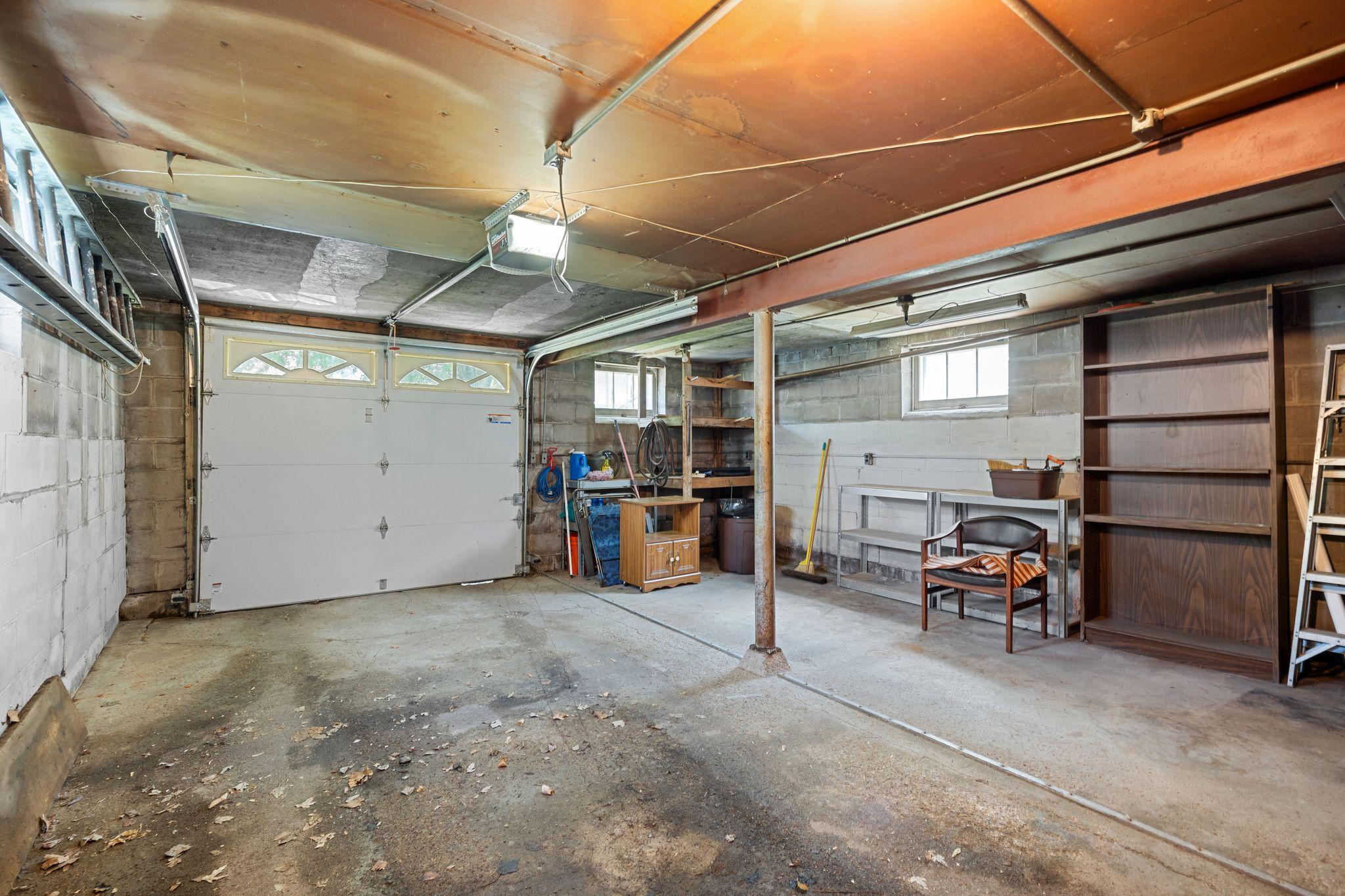 View of Residential at 2231 Mckinley Street, Minneapolis MN 55418, Minneapolis (27 of 32) - Mike Wilen | Minnesota Team Real Estate