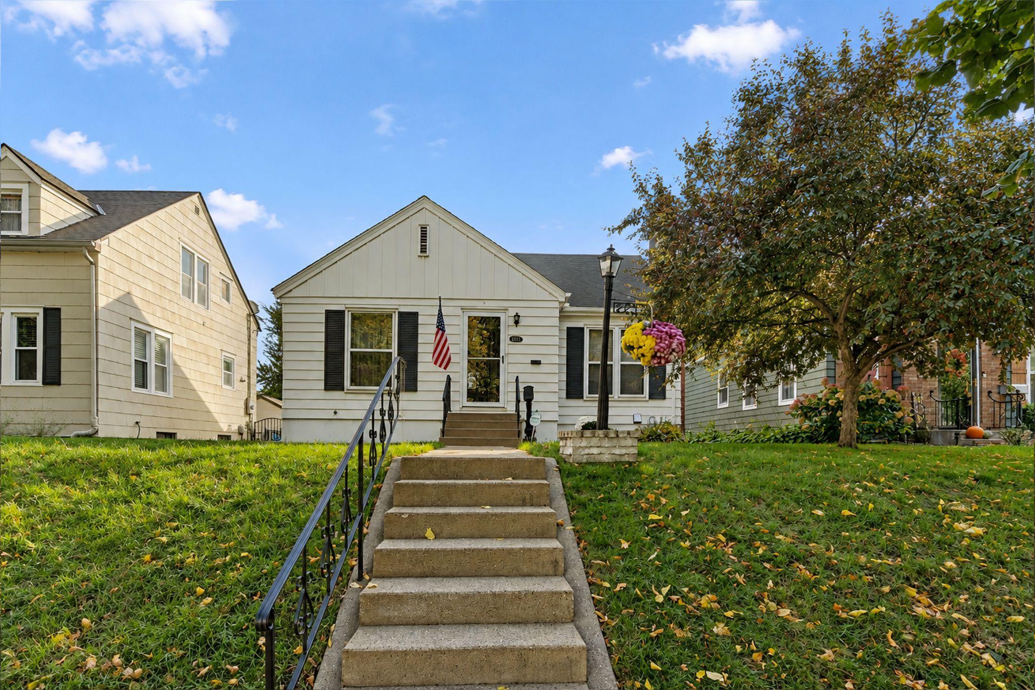 View of Residential at 2231 Mckinley Street, Minneapolis MN 55418, Minneapolis (3 of 38) - Mike Wilen | Minnesota Team Real Estate