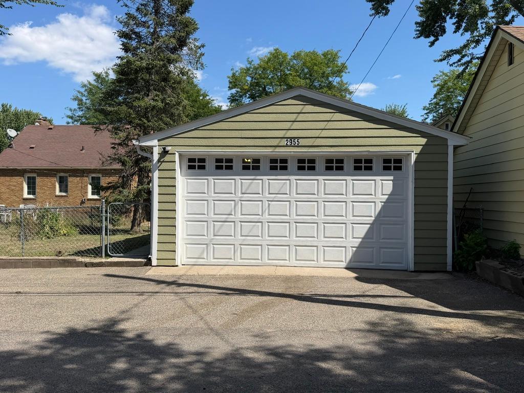 View of Residential at 2955 Queen Avenue, Minneapolis MN 55411, Minneapolis (10 of 46) - Mike Wilen | Minnesota Team Real Estate