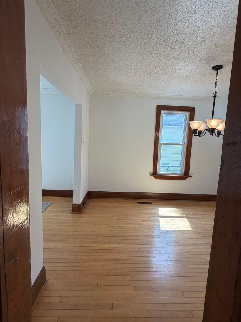 View of Residential at 2955 Queen Avenue, Minneapolis MN 55411, Minneapolis (23 of 46) - Mike Wilen | Minnesota Team Real Estate