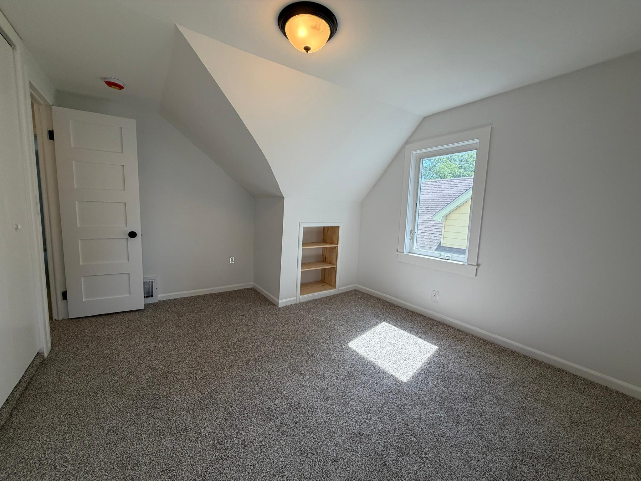 View of Residential at 2955 Queen Avenue, Minneapolis MN 55411, Minneapolis (32 of 46) - Mike Wilen | Minnesota Team Real Estate