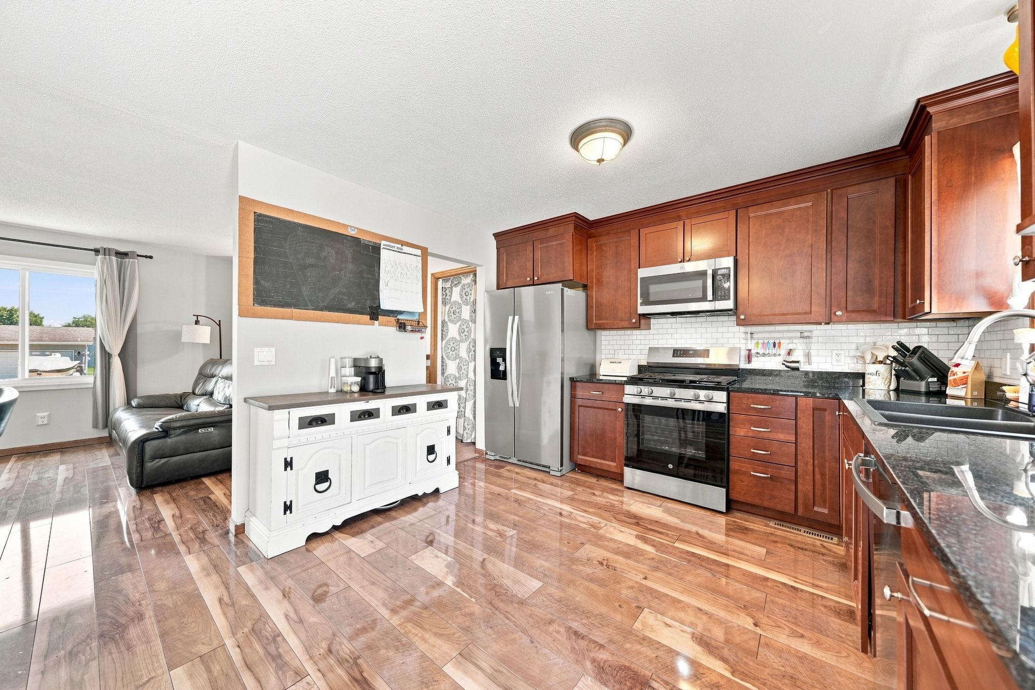 View of Residential at 2201 Kessler Lane, Chaska MN 55318, Chaska (6 of 30) - Mike Wilen | Minnesota Team Real Estate