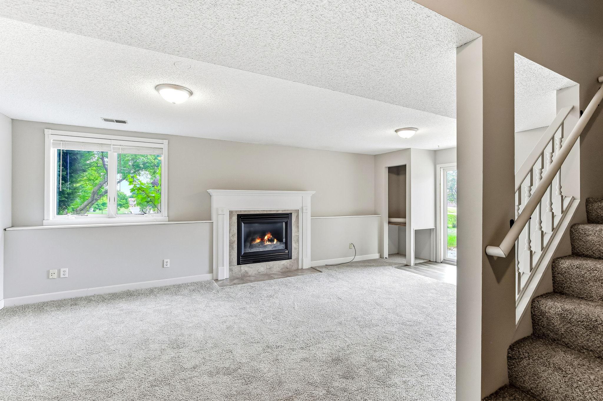 View of Residential at 17330 Ipswich Way, Lakeville MN 55044, Lakeville (24 of 40) - Mike Wilen | Minnesota Team Real Estate