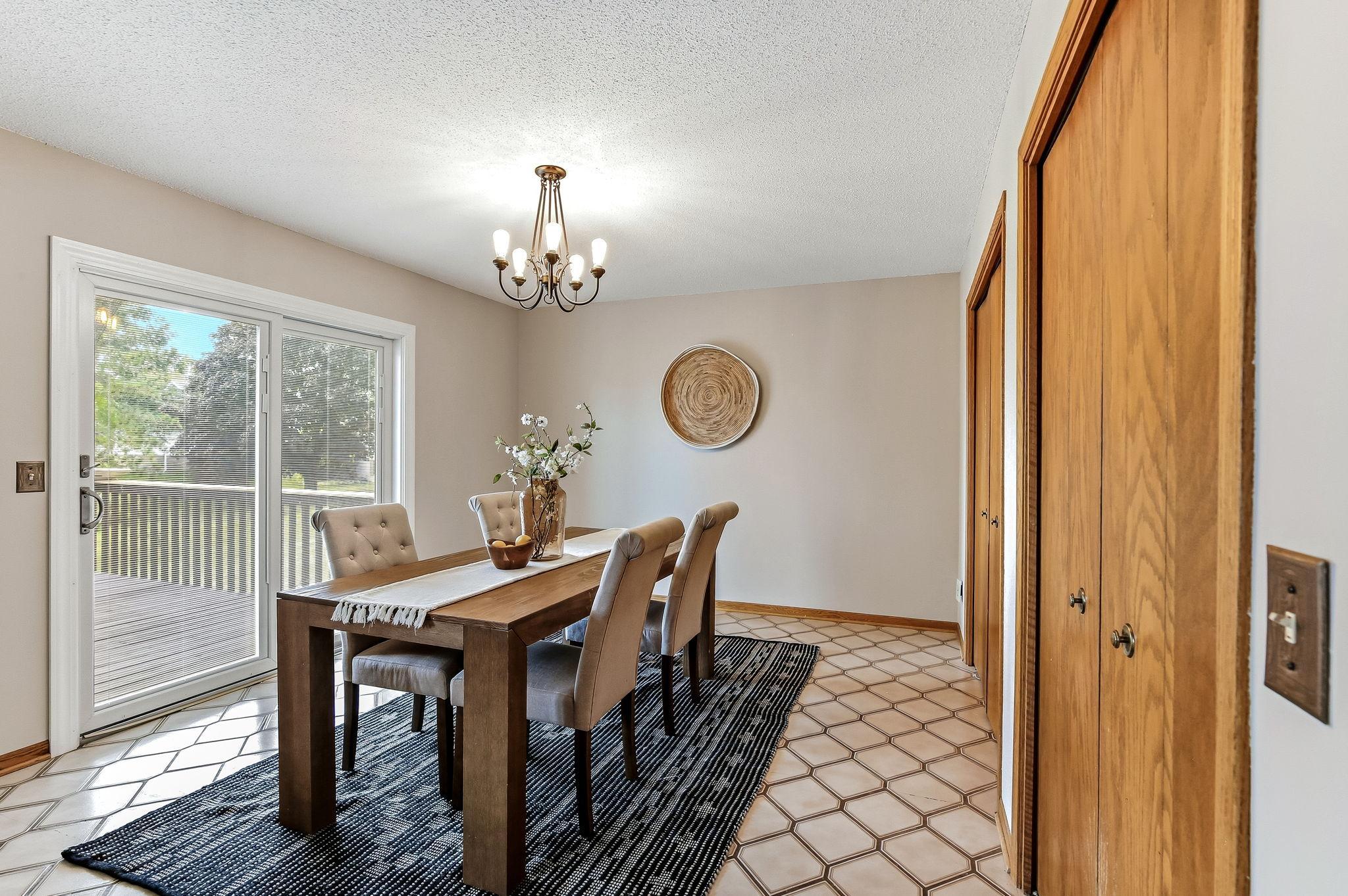 View of Residential at 17330 Ipswich Way, Lakeville MN 55044, Lakeville (9 of 40) - Mike Wilen | Minnesota Team Real Estate