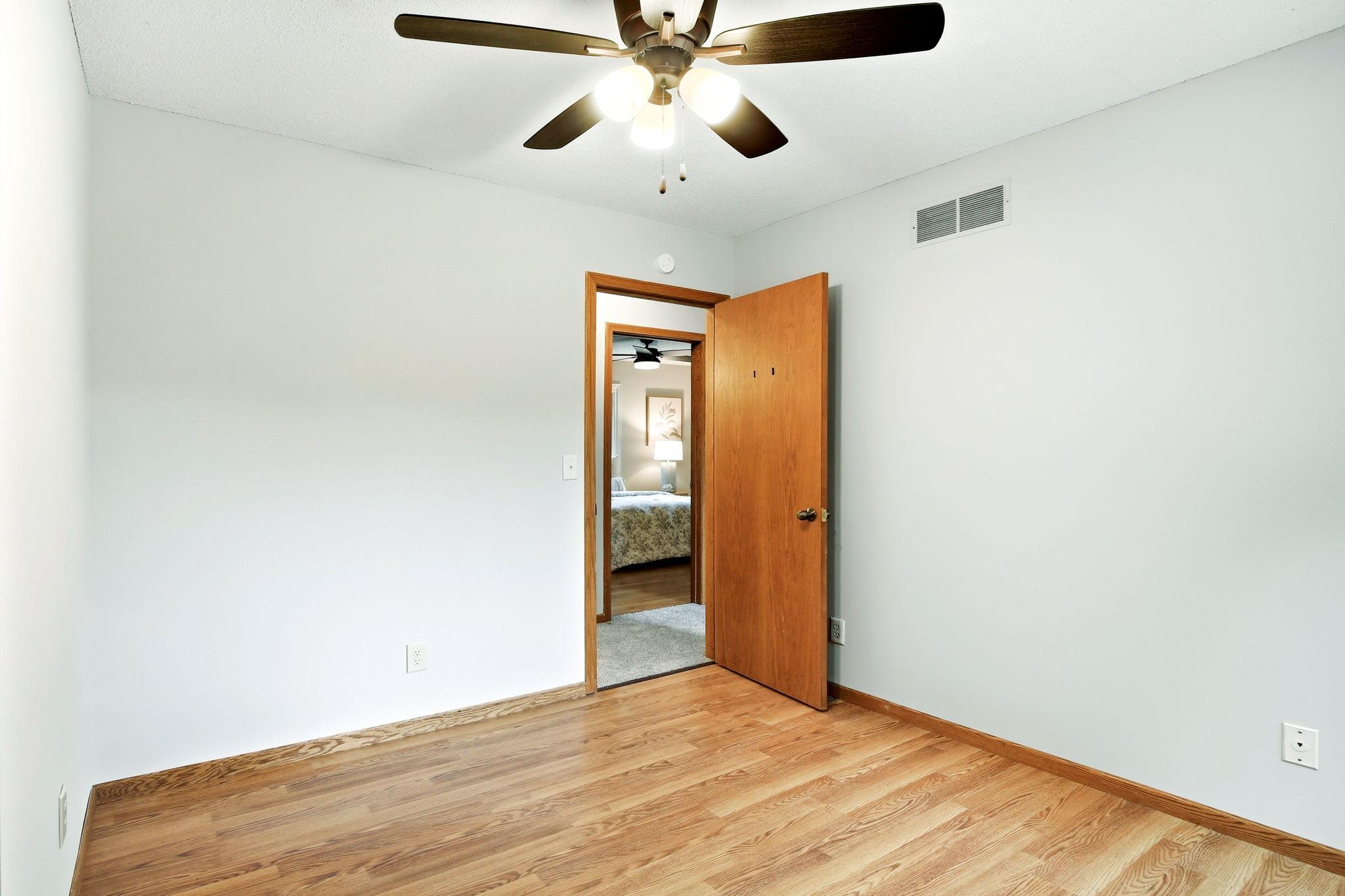 View of Residential at 17330 Ipswich Way, Lakeville MN 55044, Lakeville (22 of 40) - Mike Wilen | Minnesota Team Real Estate