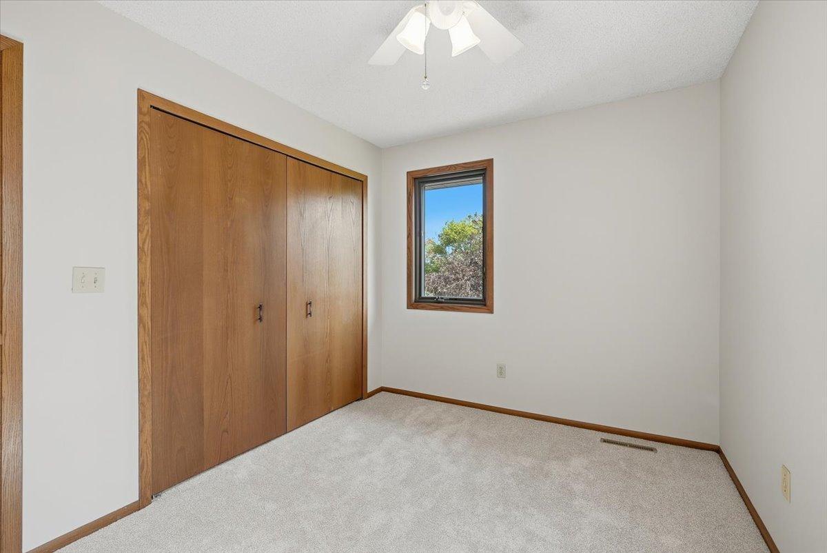 View of Residential at 454 Oday Street, Maplewood MN 55119, Maplewood (27 of 47) - Mike Wilen | Minnesota Team Real Estate