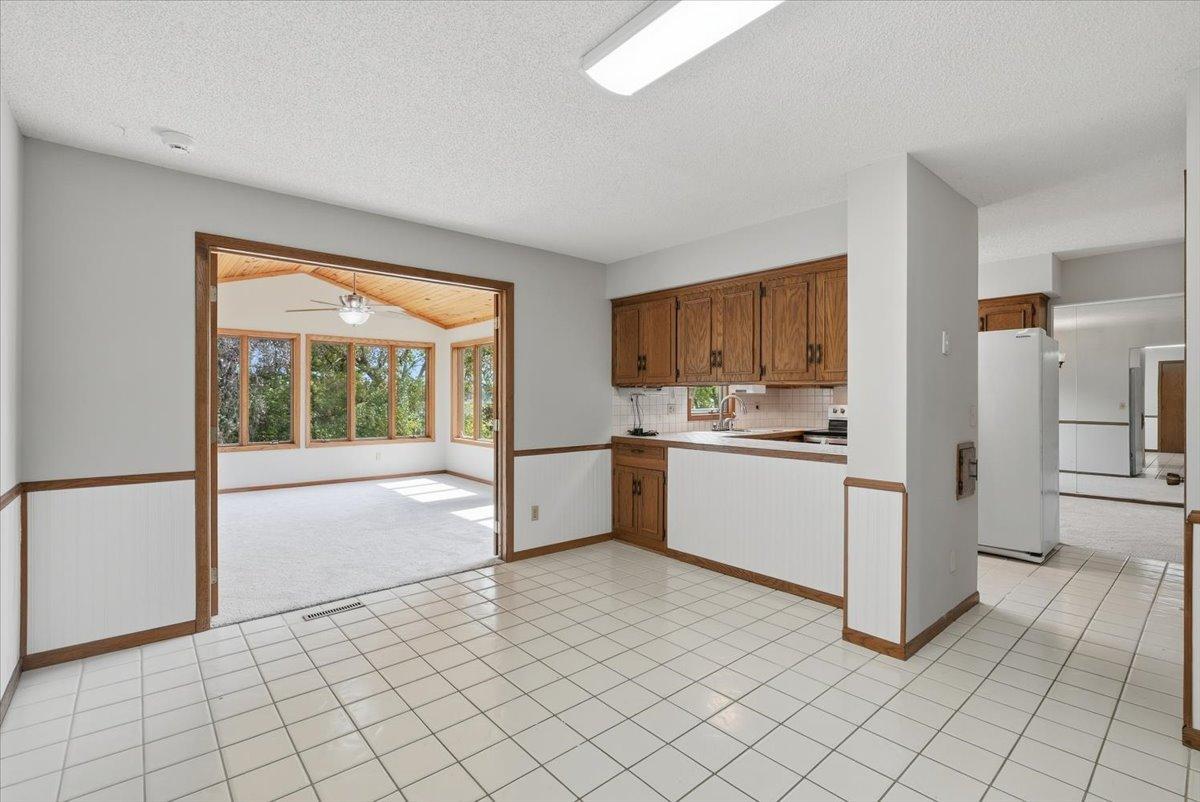 View of Residential at 454 Oday Street, Maplewood MN 55119, Maplewood (15 of 47) - Mike Wilen | Minnesota Team Real Estate