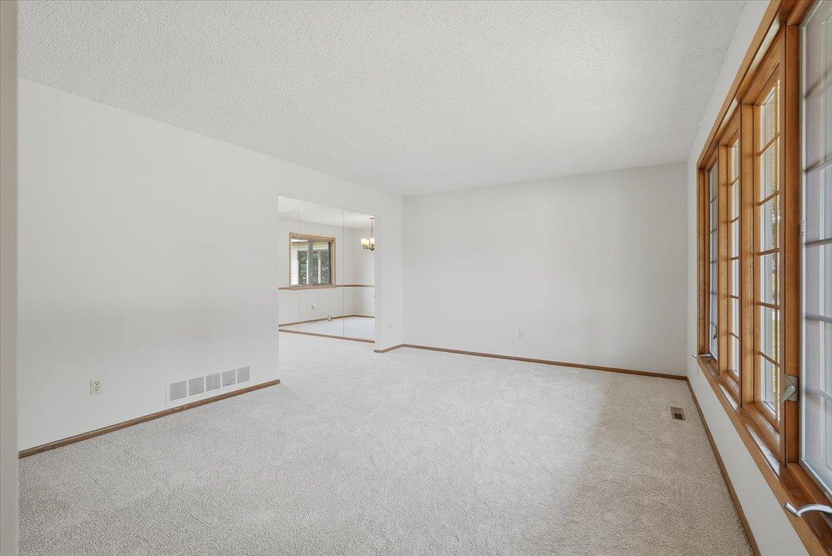 View of Residential at 454 Oday Street, Maplewood MN 55119, Maplewood (6 of 47) - Mike Wilen | Minnesota Team Real Estate