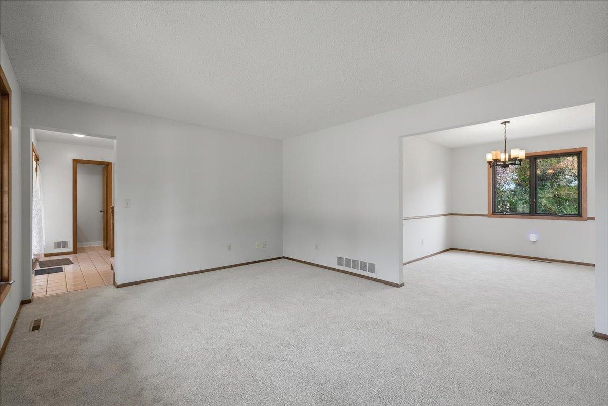 View of Residential at 454 Oday Street, Maplewood MN 55119, Maplewood (5 of 47) - Mike Wilen | Minnesota Team Real Estate