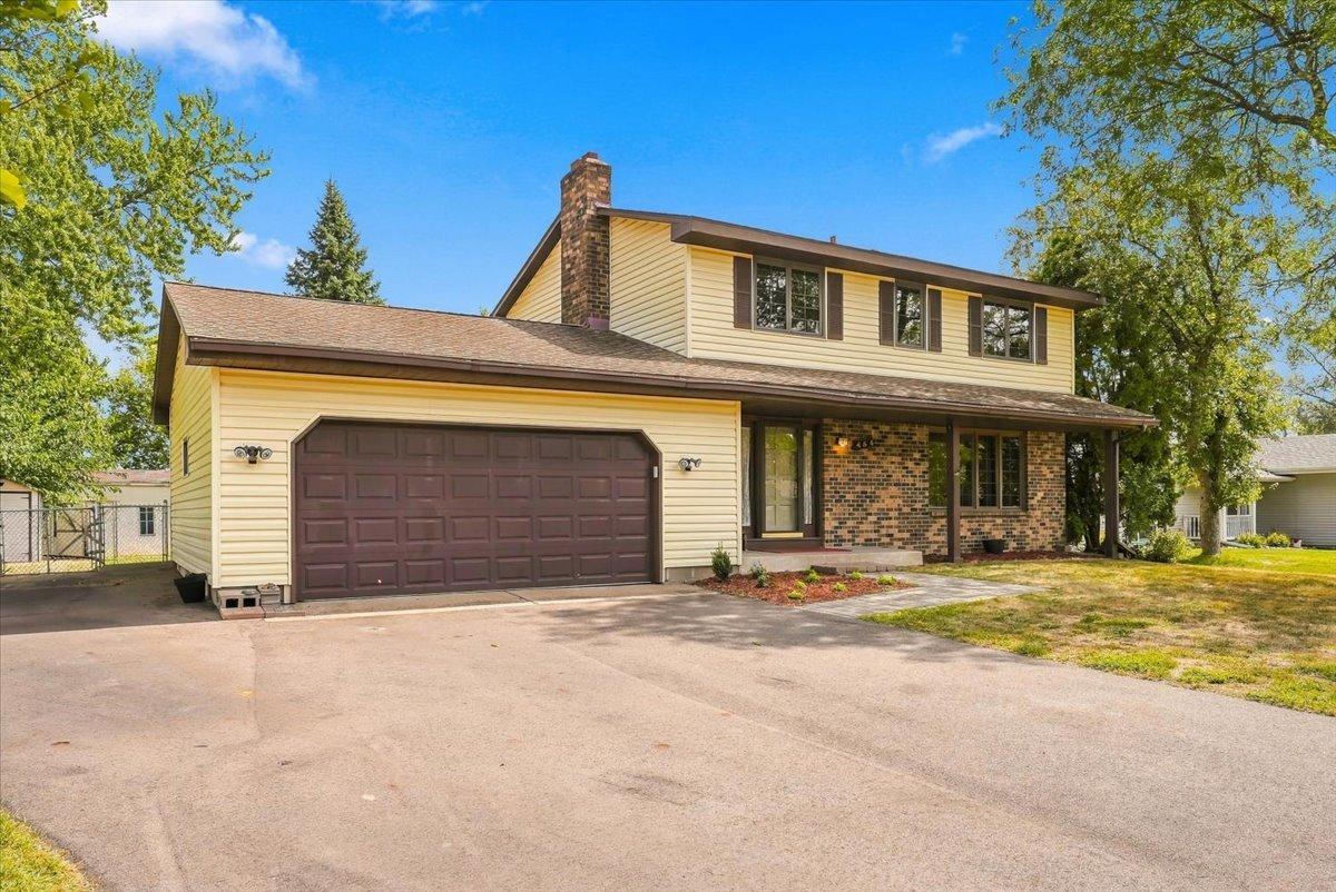 View of Single Family at 454 Oday Street, Maplewood - Mike Wilen | Minnesota Team Real Estate
