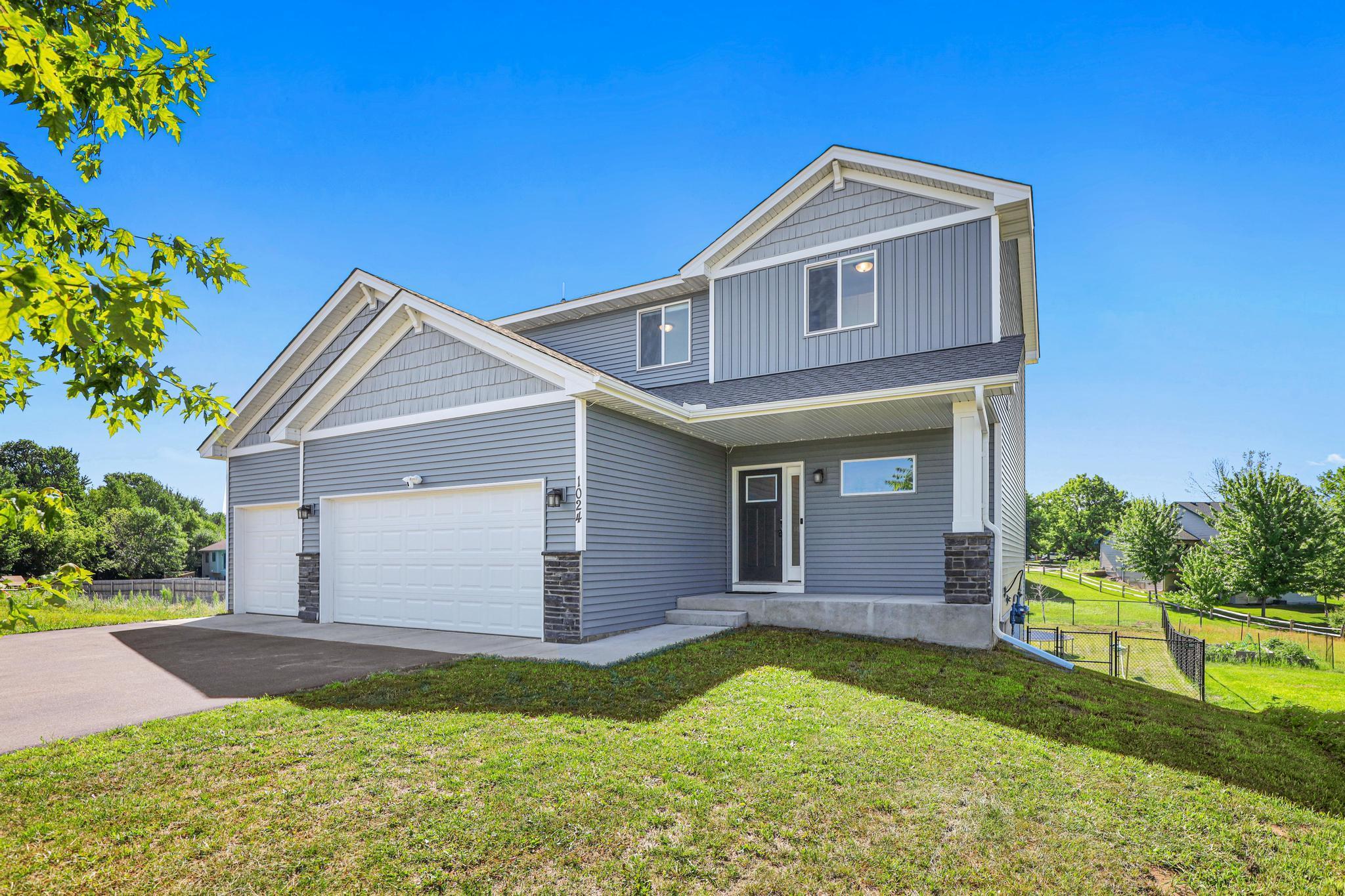 View of Residential at 1024 Bellaire Boulevard, Isanti MN 55040, Isanti (2 of 32) - Mike Wilen | Minnesota Team Real Estate