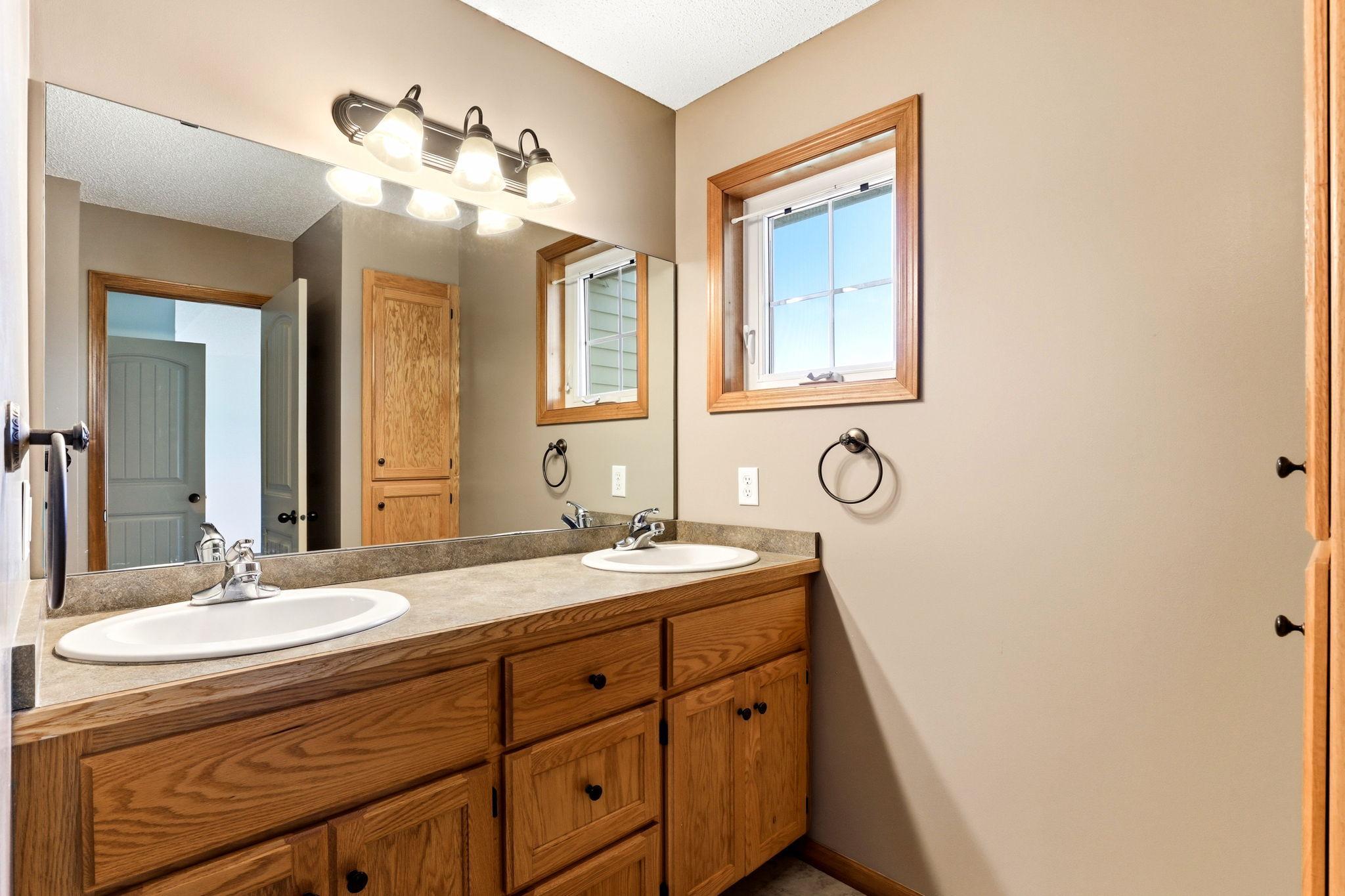 View of Residential at 146 Shetland Lane, Lino Lakes MN 55014, Lino Lakes (23 of 33) - Mike Wilen | Minnesota Team Real Estate