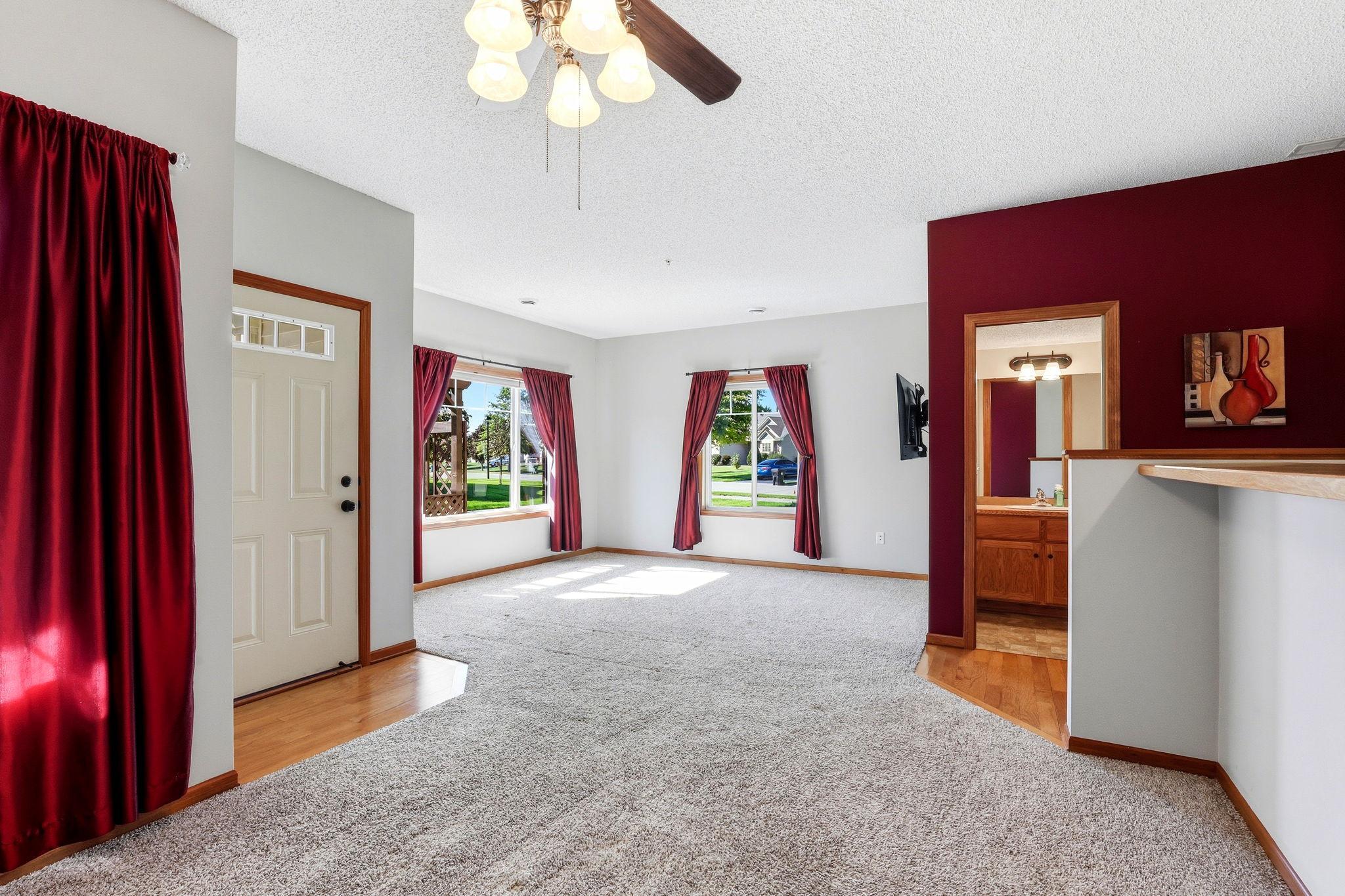 View of Residential at 146 Shetland Lane, Lino Lakes MN 55014, Lino Lakes (10 of 33) - Mike Wilen | Minnesota Team Real Estate