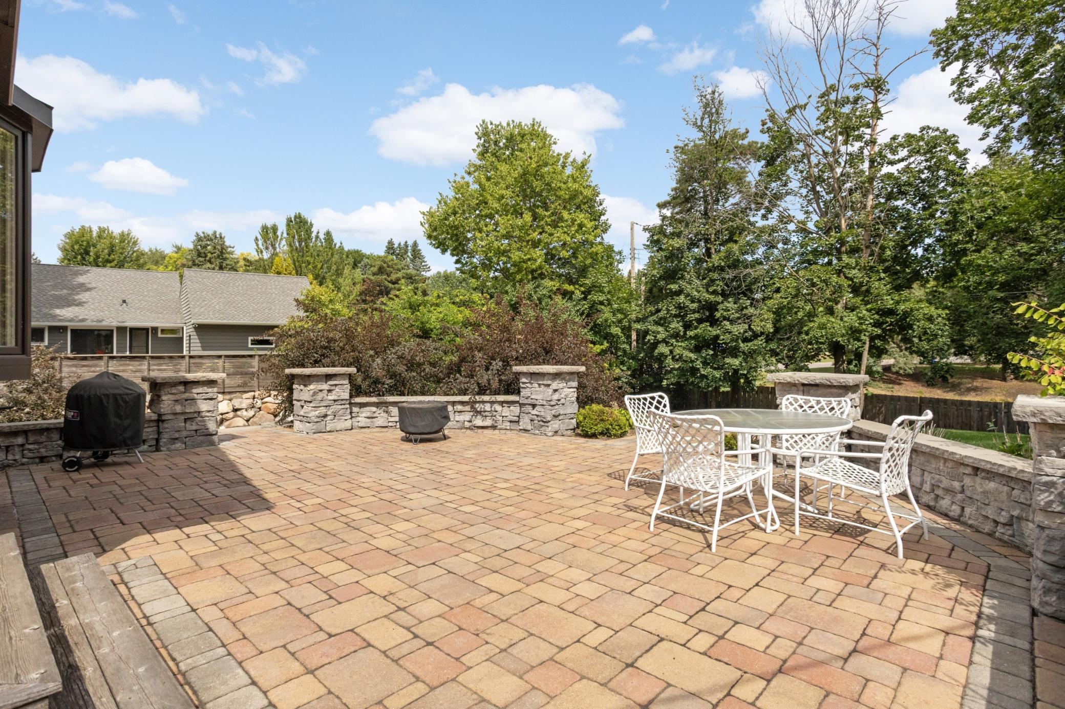 View of Residential at 2096 Lower Saint Dennis Road, Saint Paul MN 55116, Saint Paul (50 of 55) - Mike Wilen | Minnesota Team Real Estate