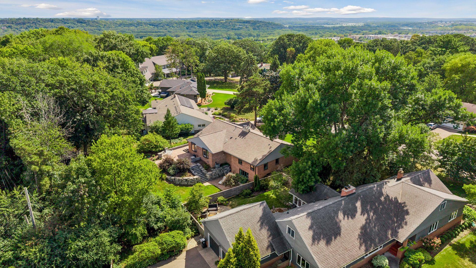 View of Residential at 2096 Lower Saint Dennis Road, Saint Paul MN 55116, Saint Paul (53 of 55) - Mike Wilen | Minnesota Team Real Estate