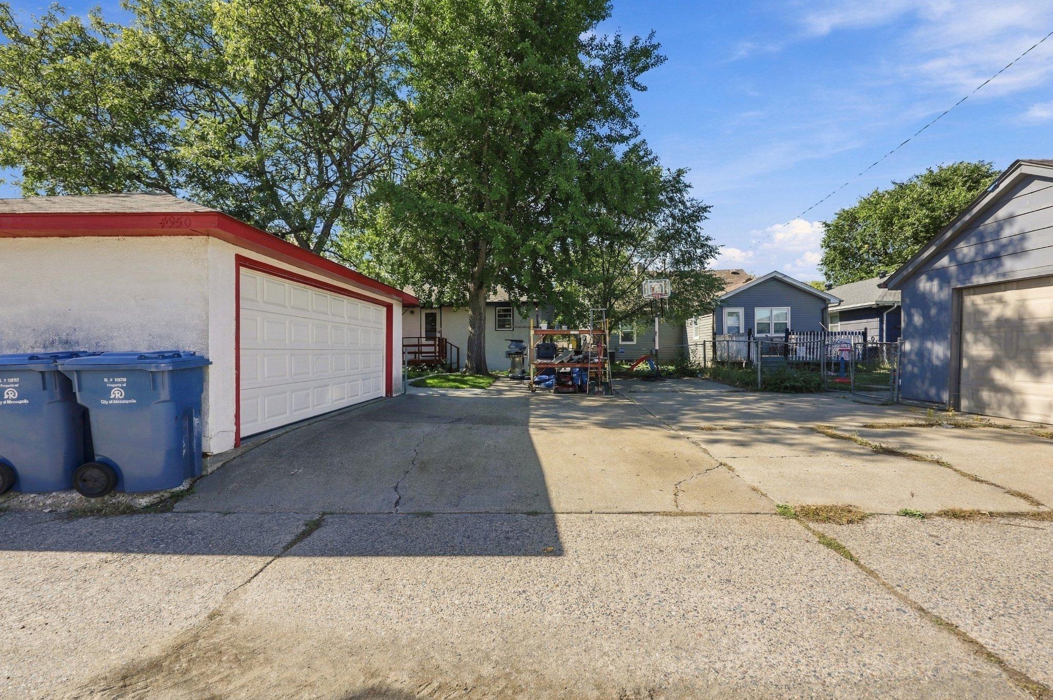 View of Residential at 4950 Penn Avenue, Minneapolis MN 55430, Minneapolis (43 of 45) - Mike Wilen | Minnesota Team Real Estate