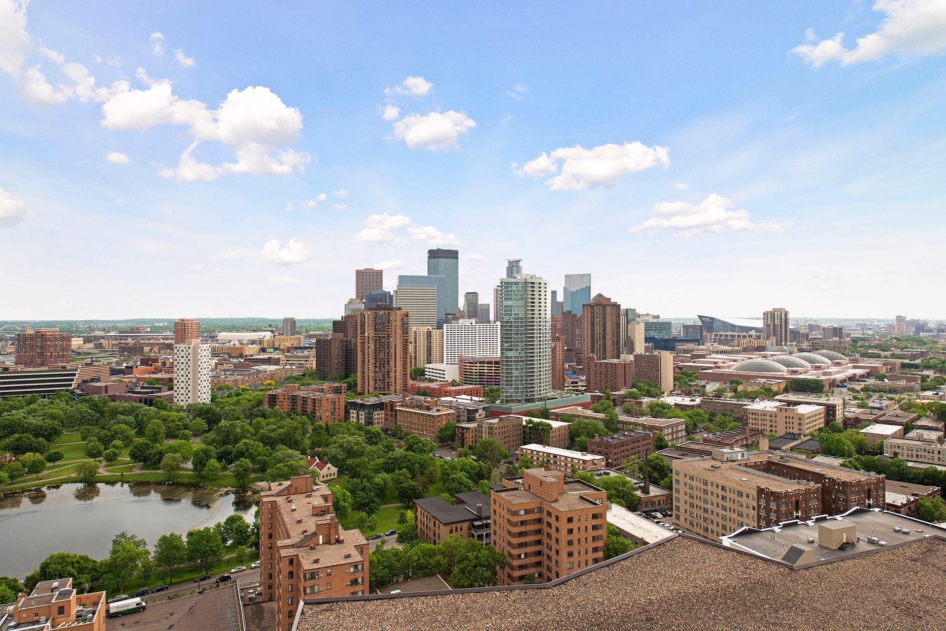 View of Residential at 400 Groveland Avenue #1208, Minneapolis MN 55403, Minneapolis (25 of 44) - Mike Wilen | Minnesota Team Real Estate