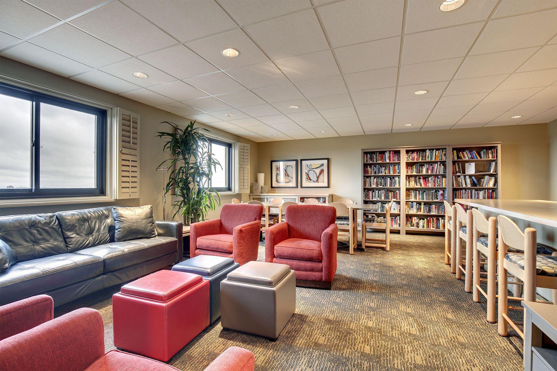 View of Residential at 400 Groveland Avenue #1208, Minneapolis MN 55403, Minneapolis (20 of 44) - Mike Wilen | Minnesota Team Real Estate
